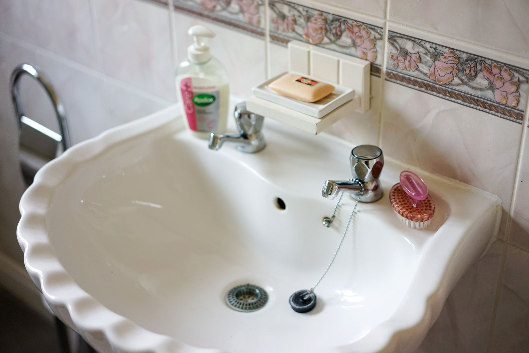 2 bedroom detached bungalow SSTC in Bolton - Photograph 16