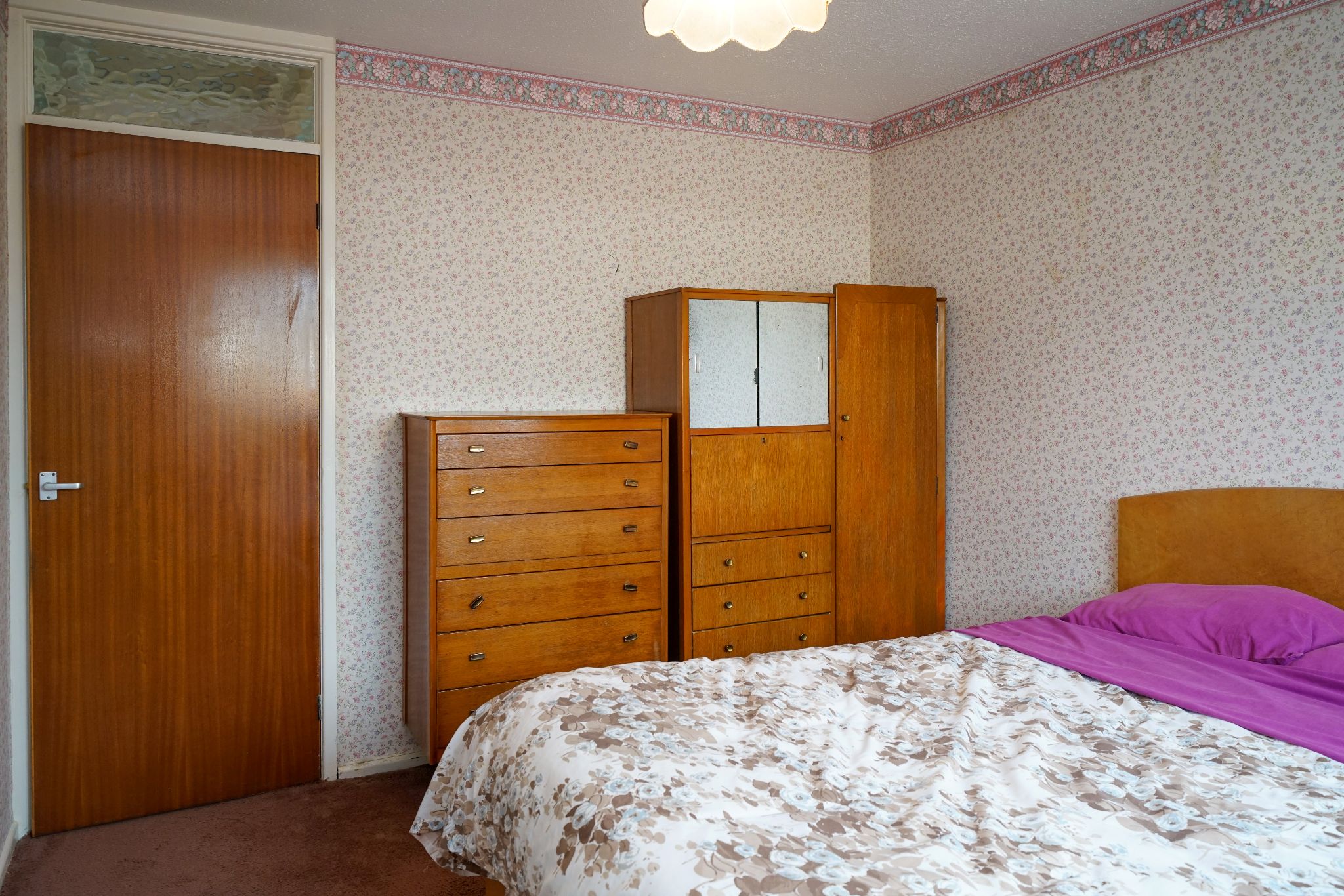 3 bedroom detached bungalow SSTC in Bolton - Photograph 6