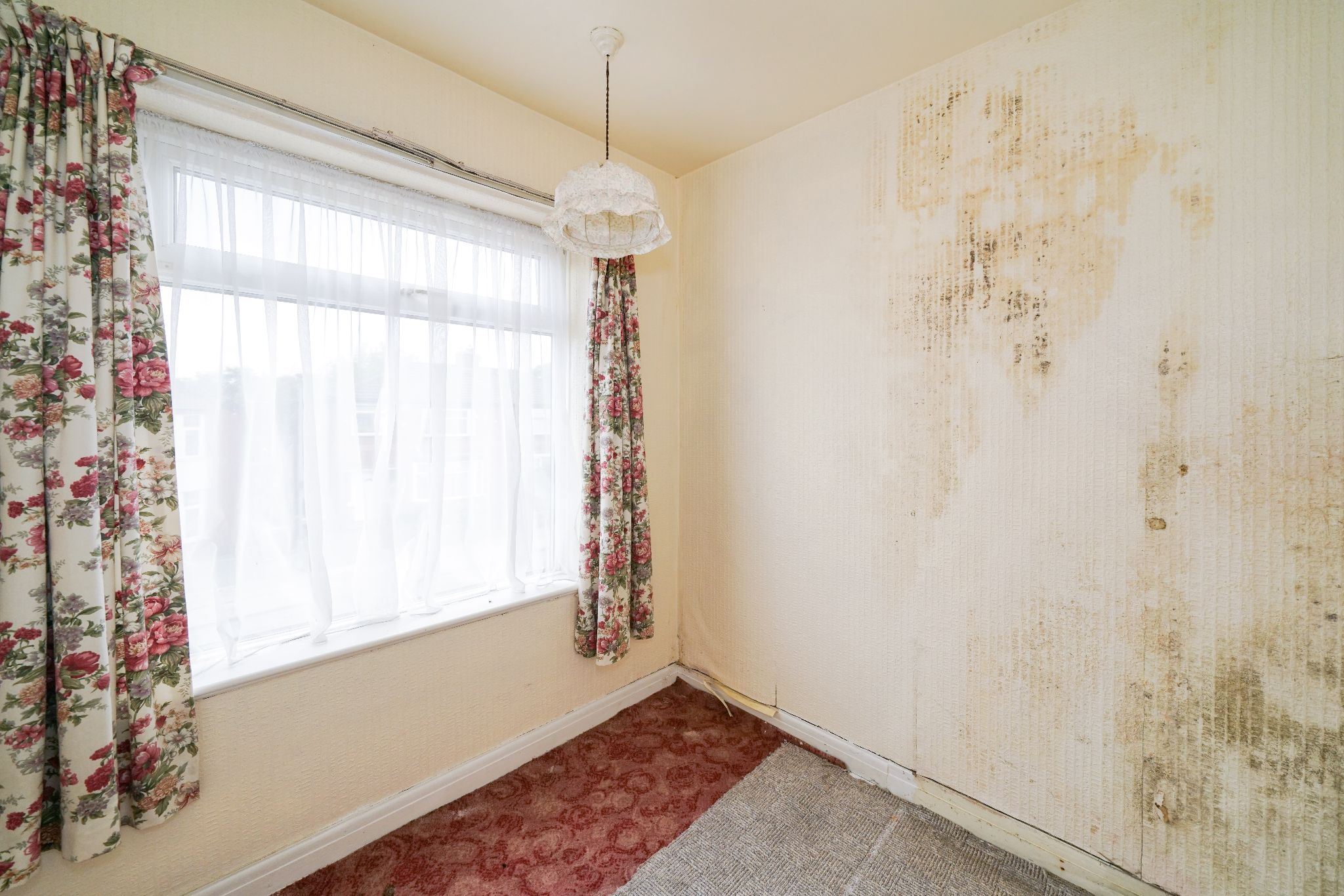 3 bedroom detached house SSTC in Bolton - Photograph 22