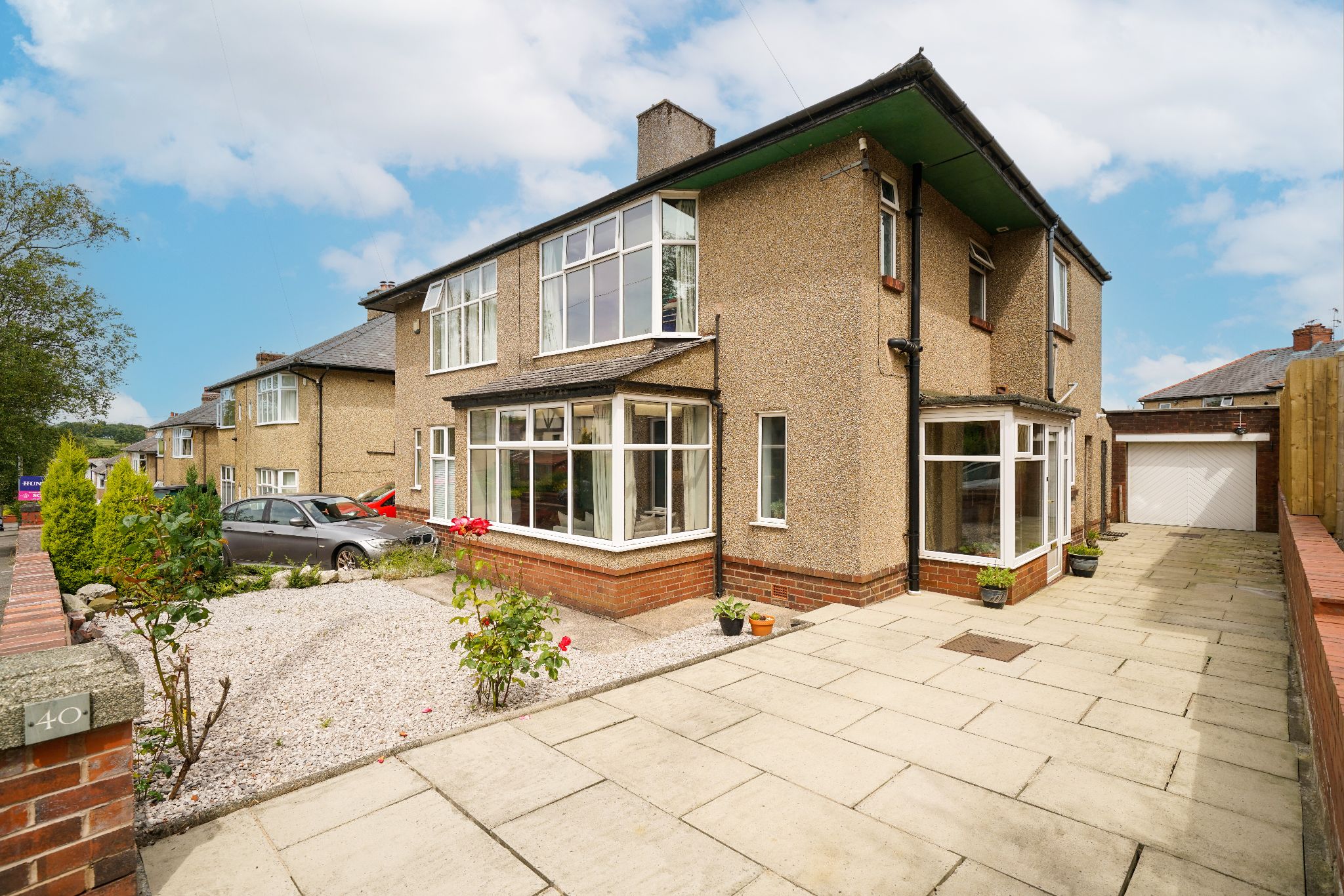 Earnsdale Avenue, Sunnyhurst, Darwen, BB3 3 bedroom semidetached