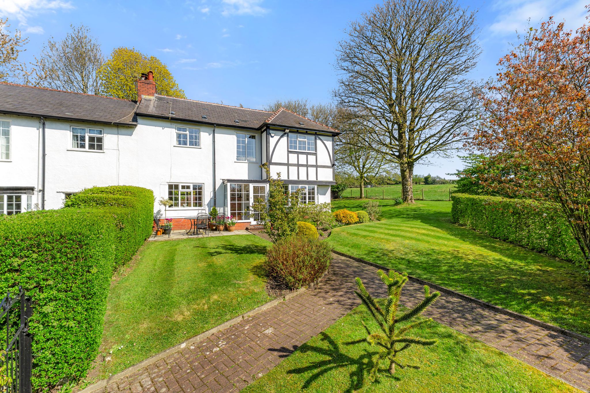 4 bedroom semi-detached house For Sale in Bolton - Photograph 1.