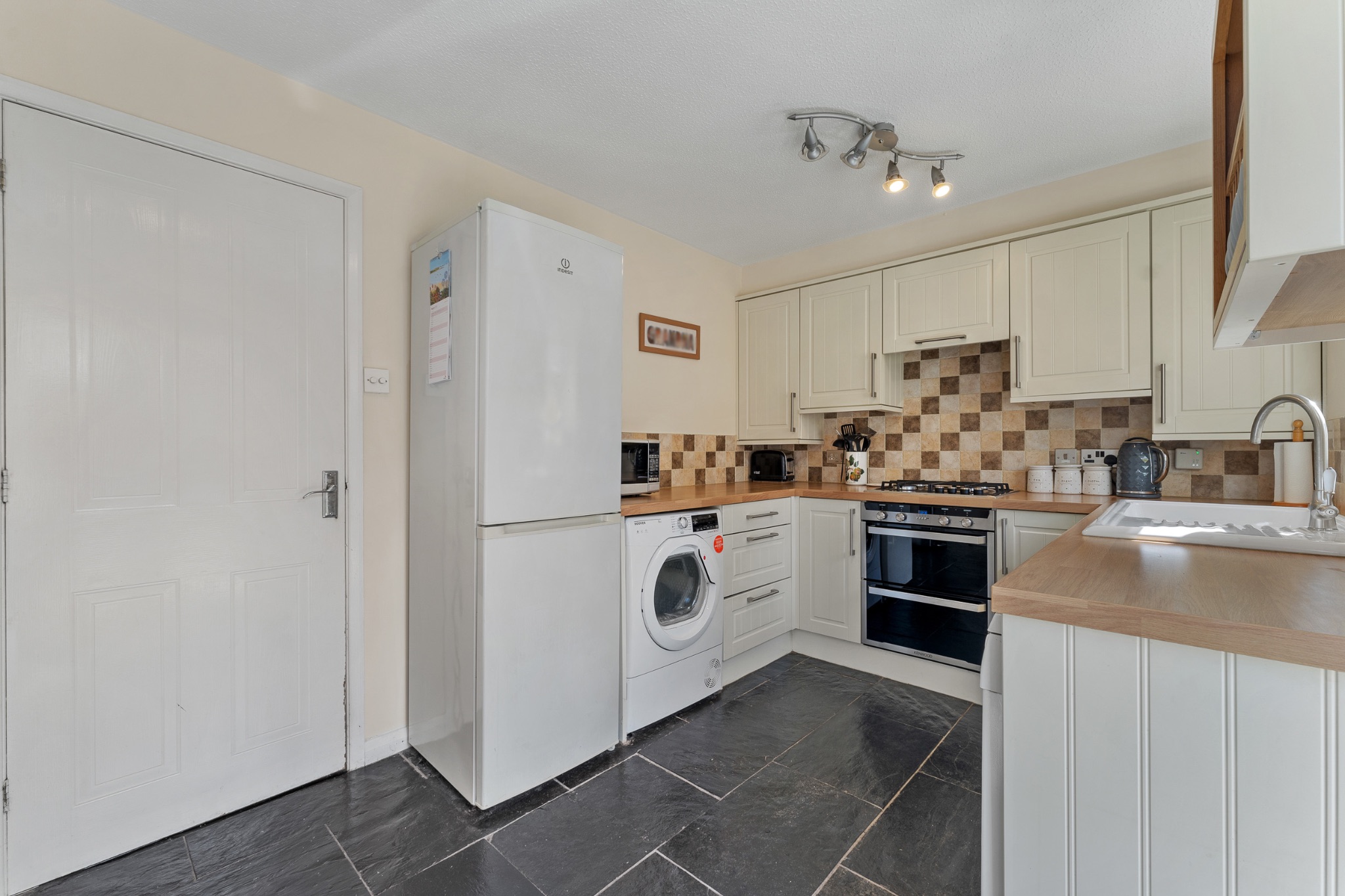 3 bedroom semi-detached house For Sale in Bolton - Photograph 4.