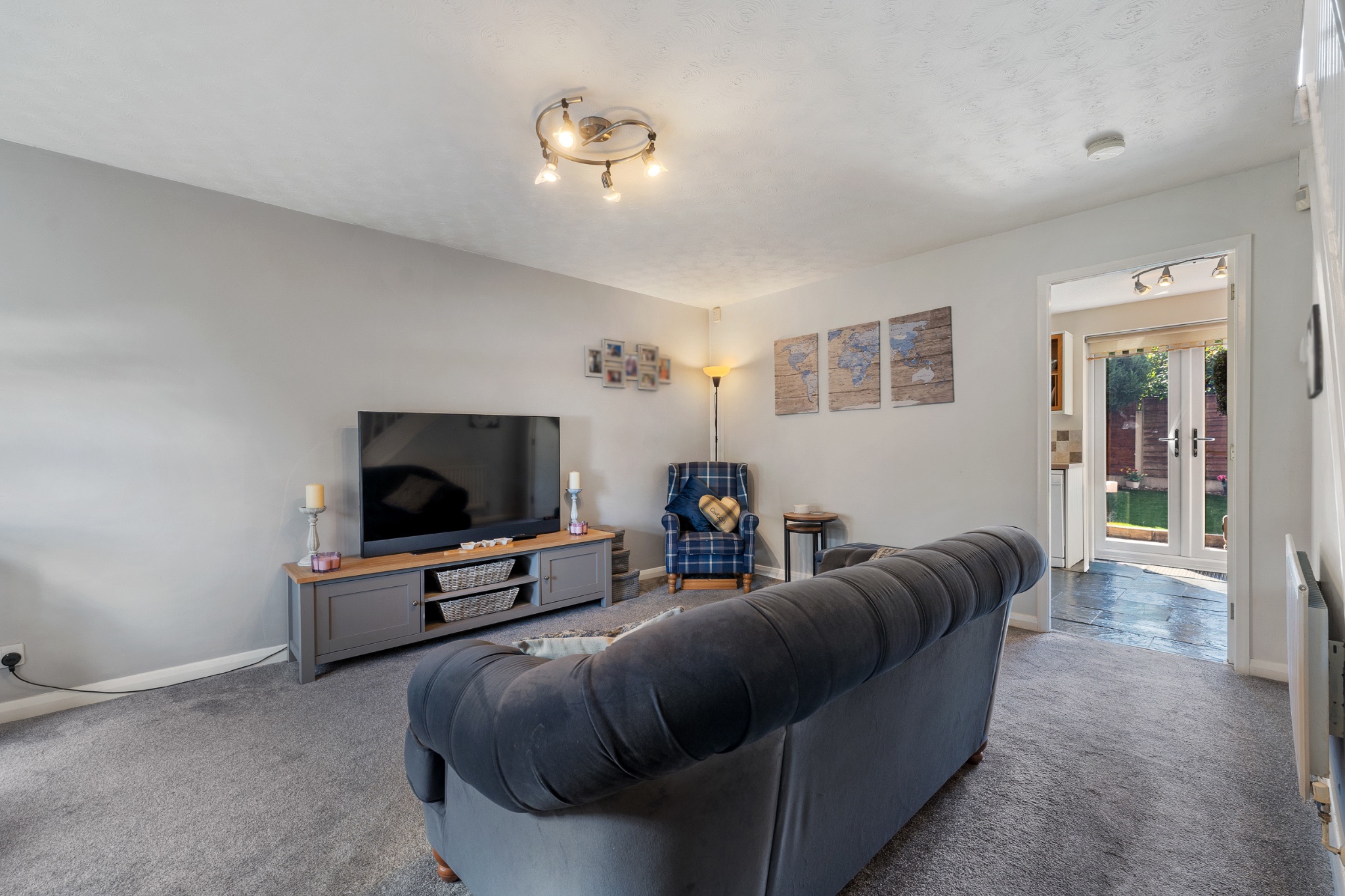 3 bedroom semi-detached house For Sale in Bolton - Photograph 6.