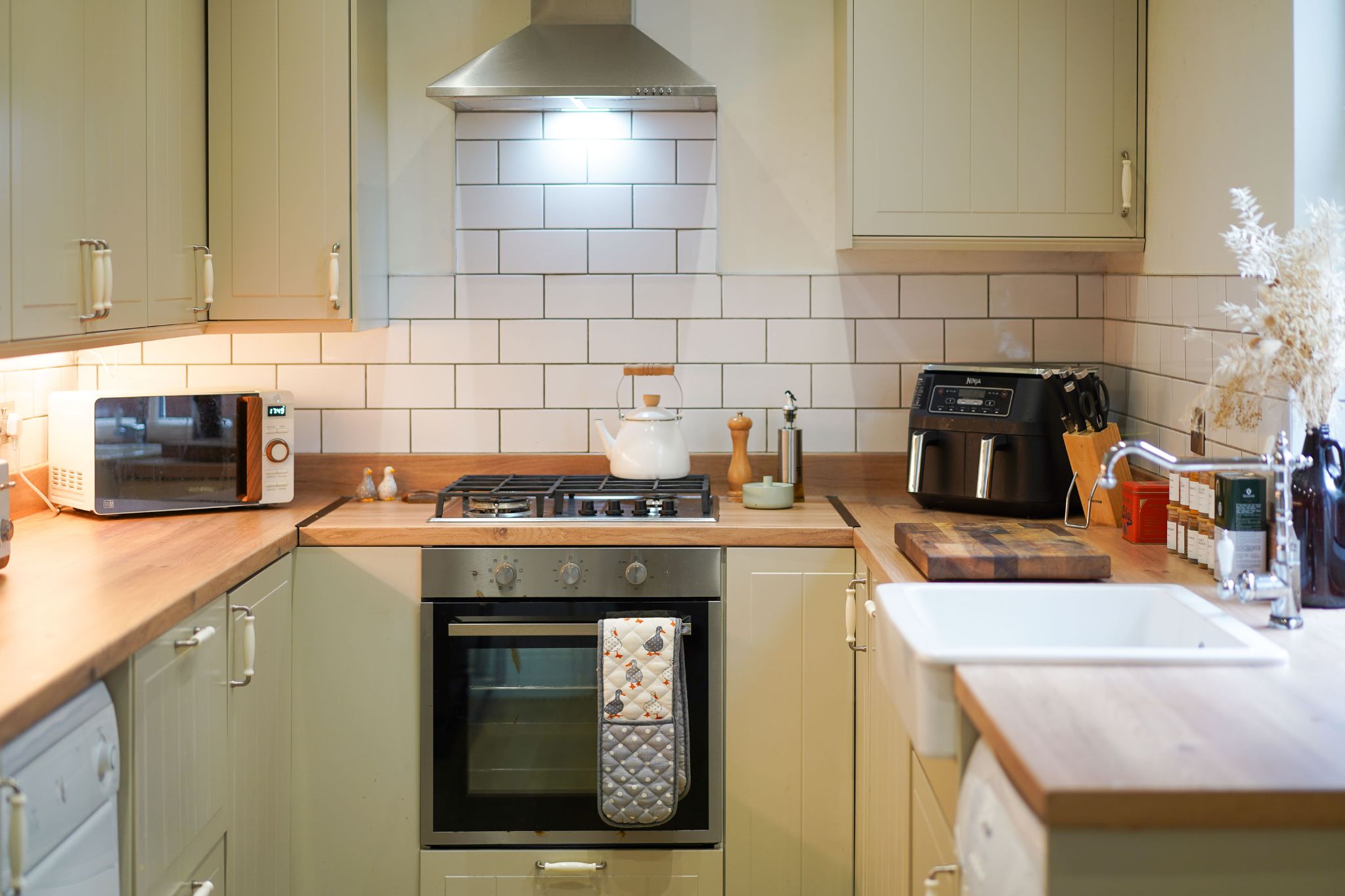 3 bedroom mid terraced house For Sale in Bolton - Photograph 15.