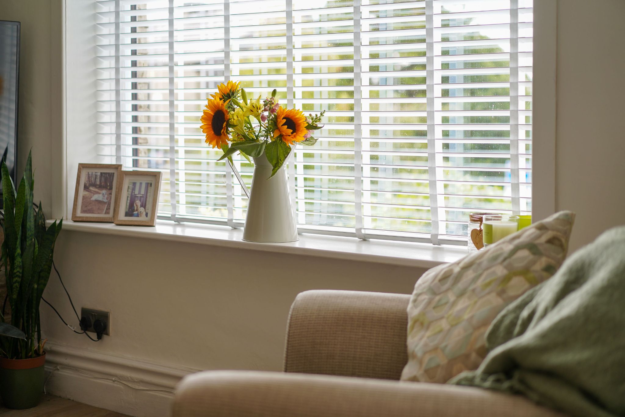3 bedroom mid terraced house For Sale in Bolton - Photograph 8.