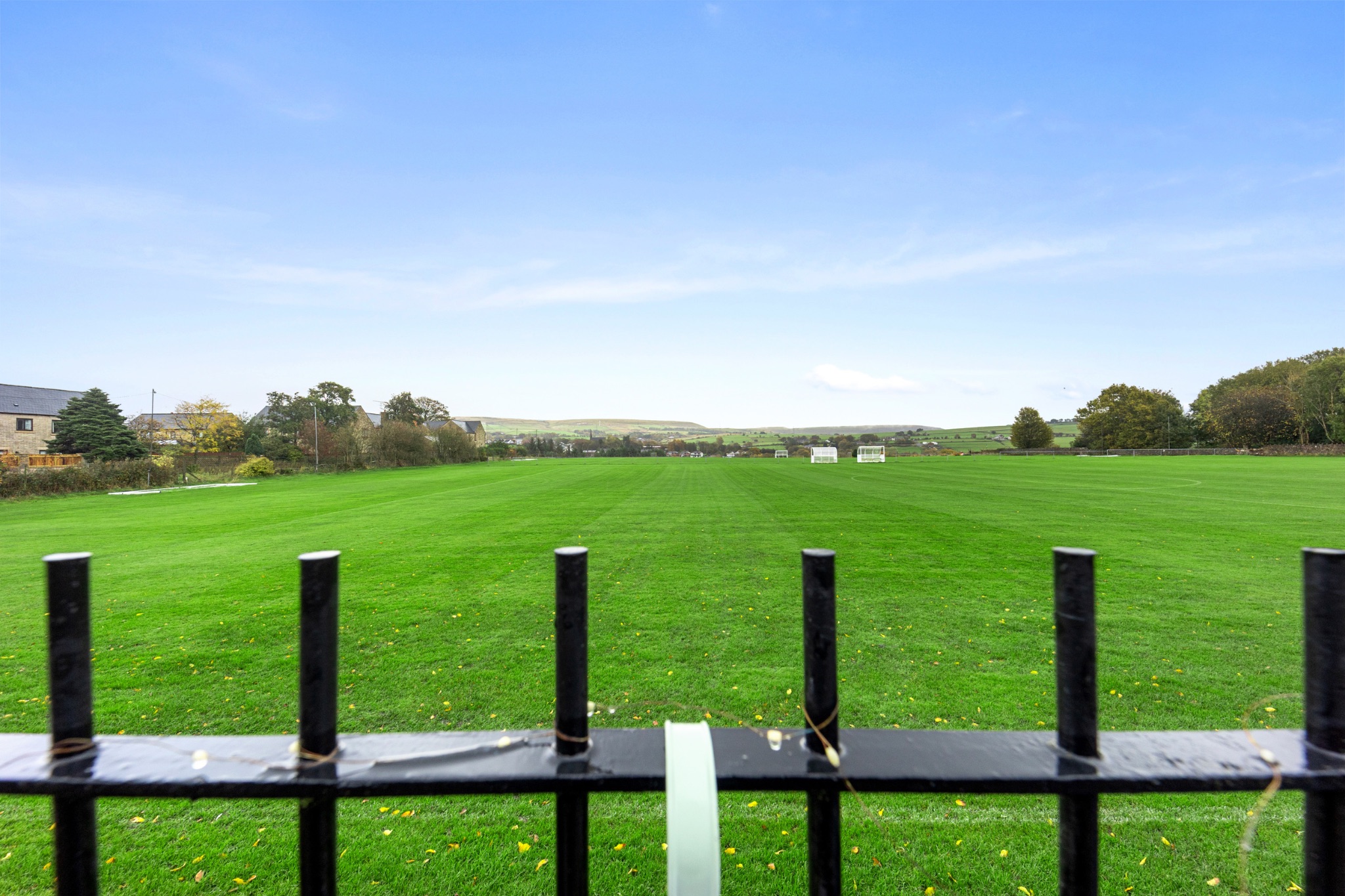 4 bedroom detached house For Sale in Bolton - Photograph 37.