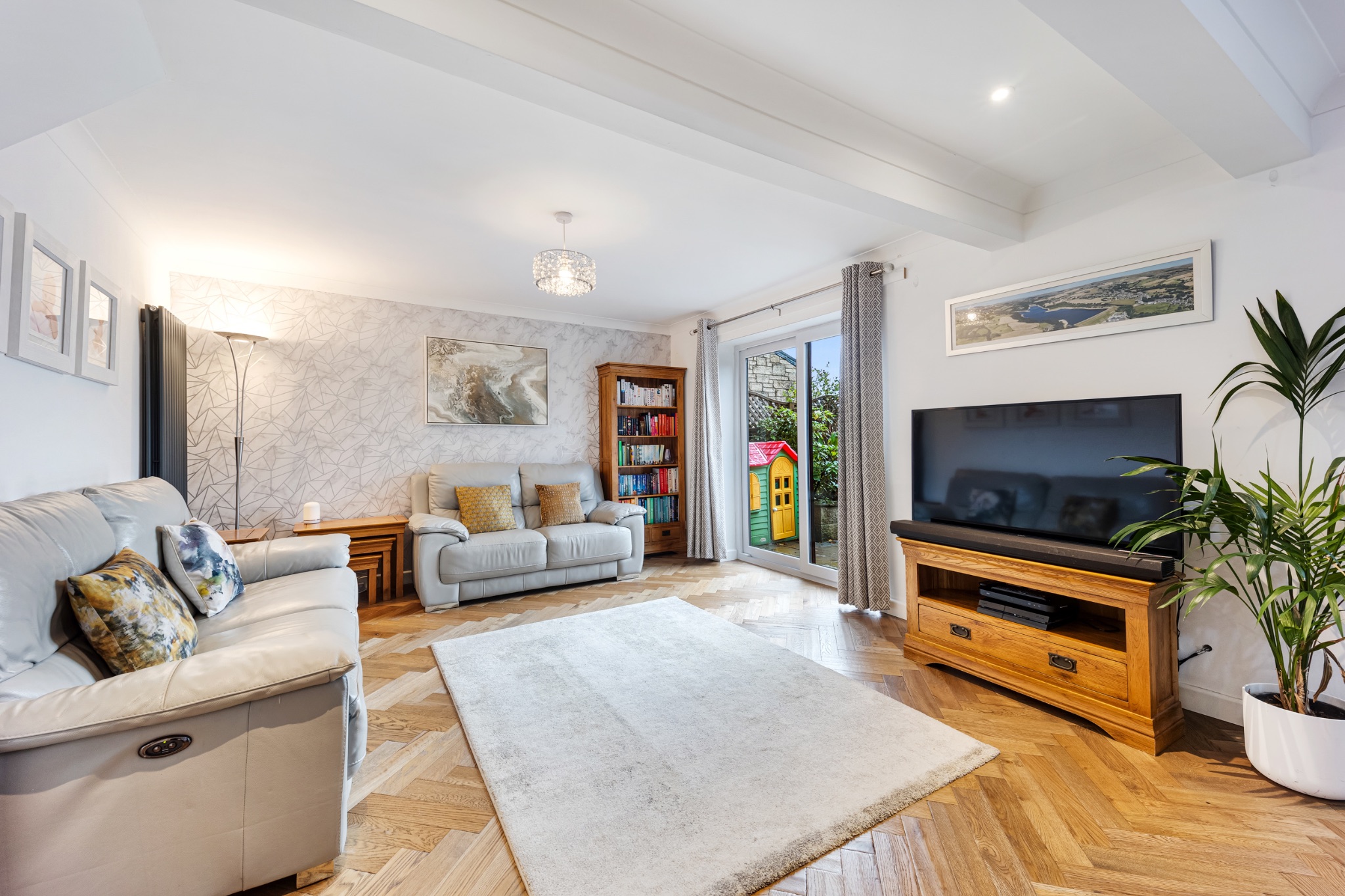 4 bedroom detached house For Sale in Bolton - Photograph 8.