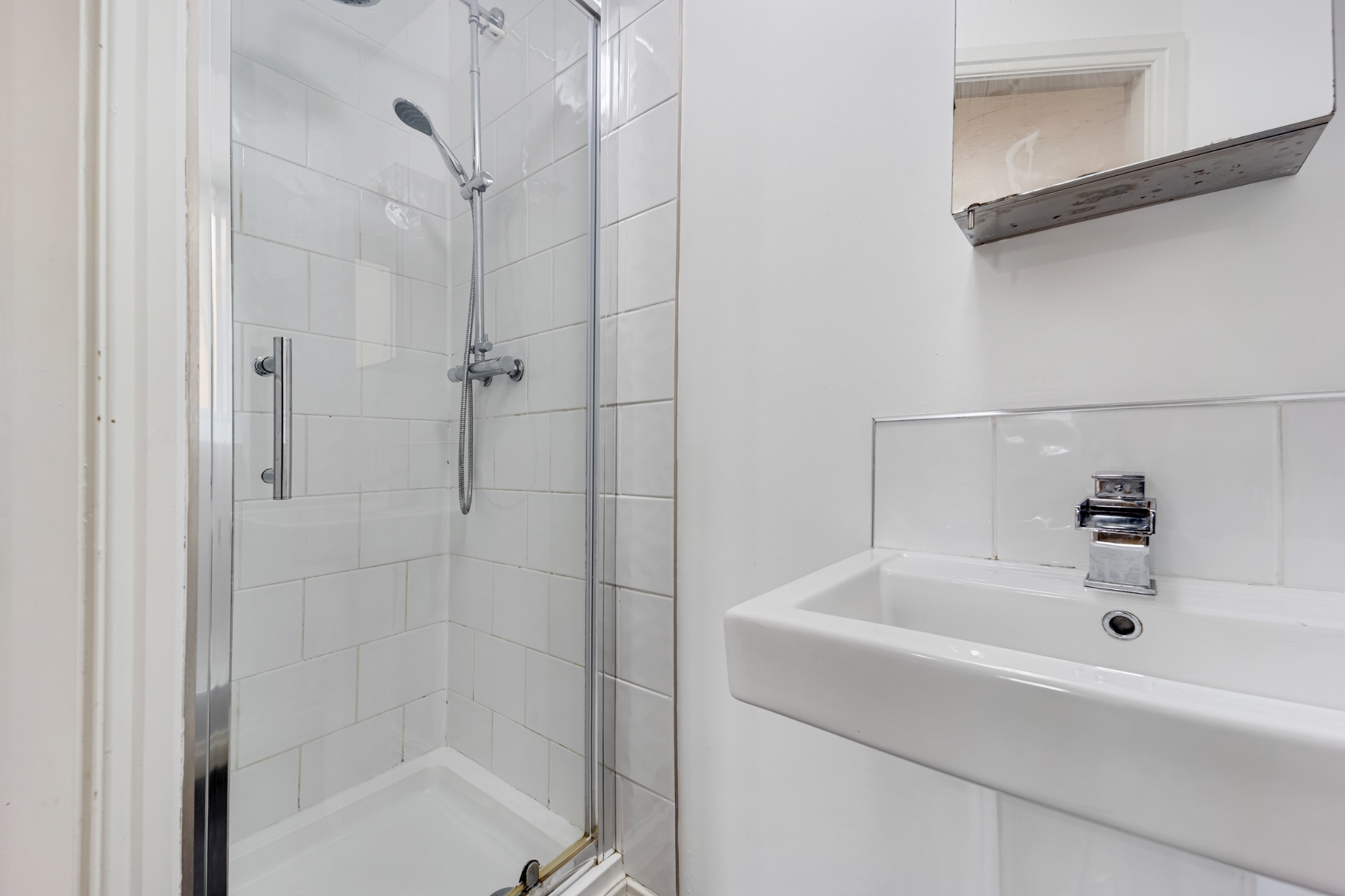 4 bedroom detached house For Sale in Bolton - Photograph 3.