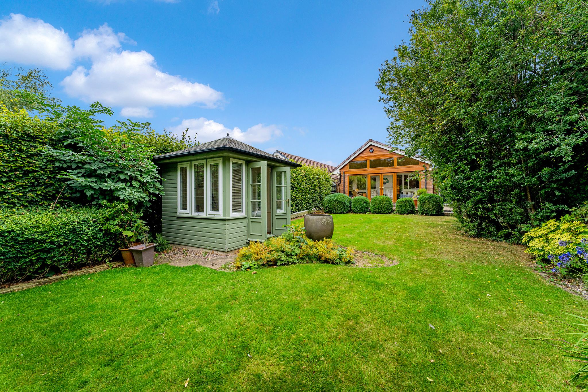 3 bedroom detached bungalow For Sale in Bolton - Photograph 30.