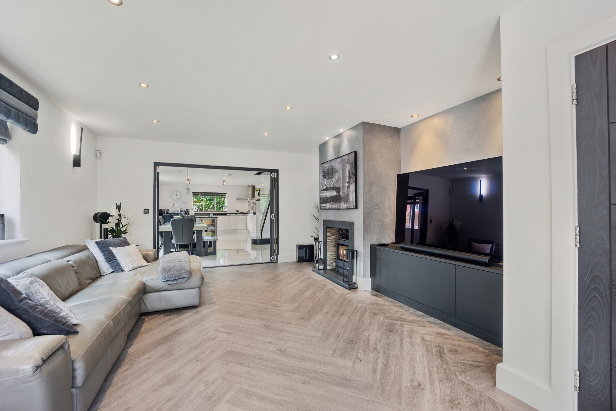 5 bedroom detached house For Sale in Bolton - Photograph 93.