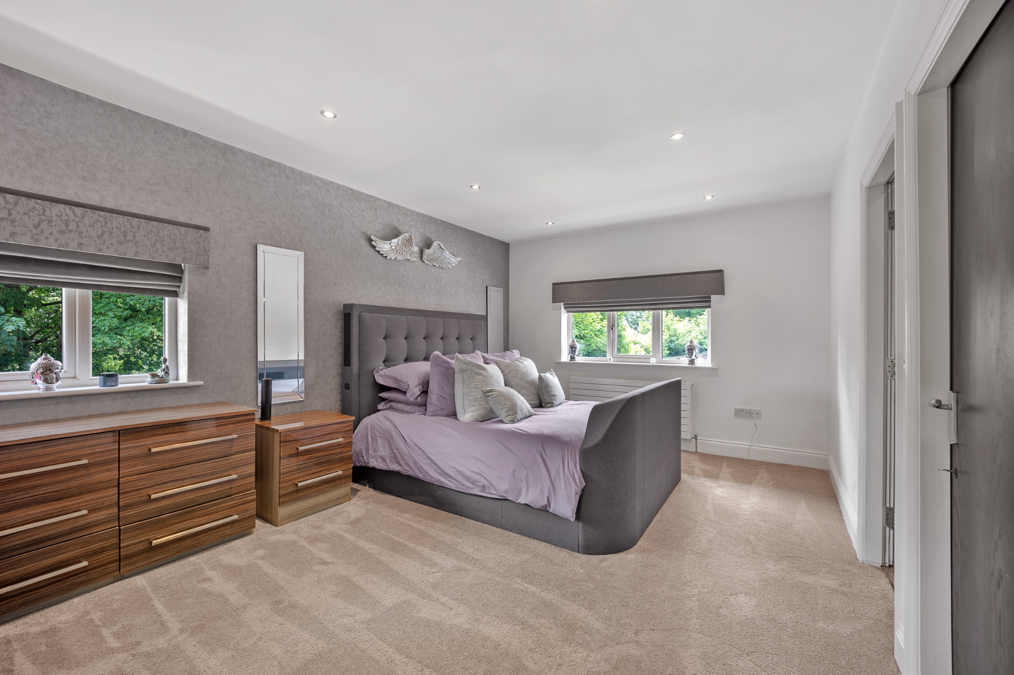5 bedroom detached house For Sale in Bolton - Photograph 37.
