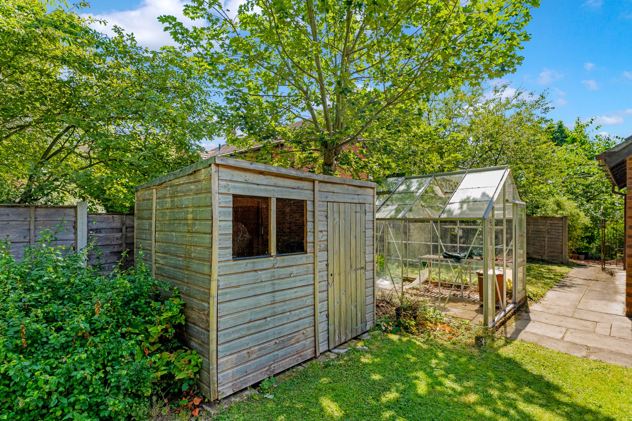4 bedroom detached bungalow For Sale in Bolton - Photograph 14.