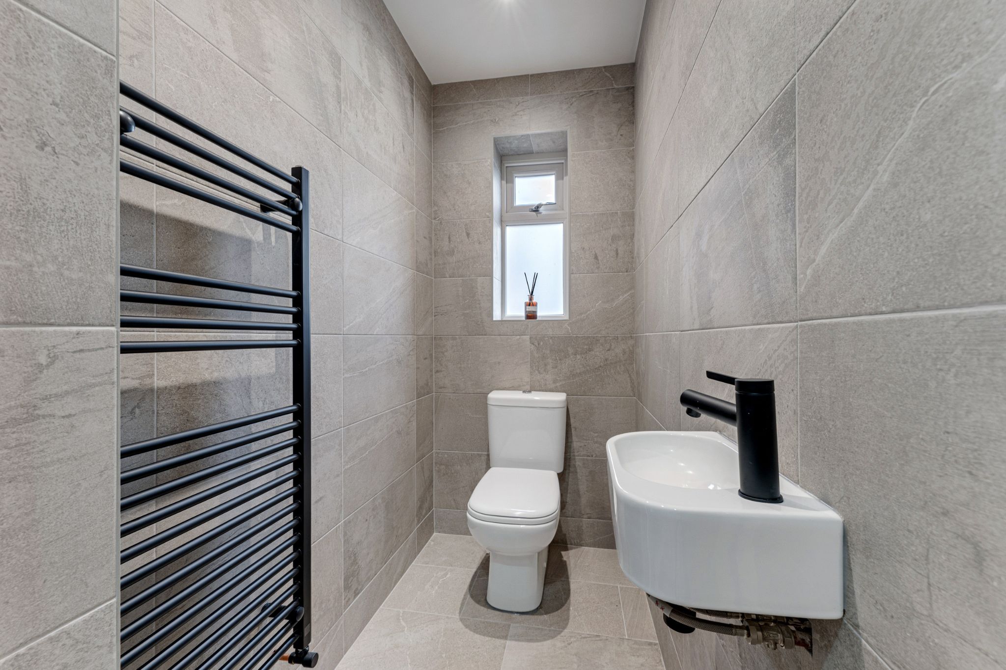 3 bedroom detached house For Sale in Bolton - Photograph 25.