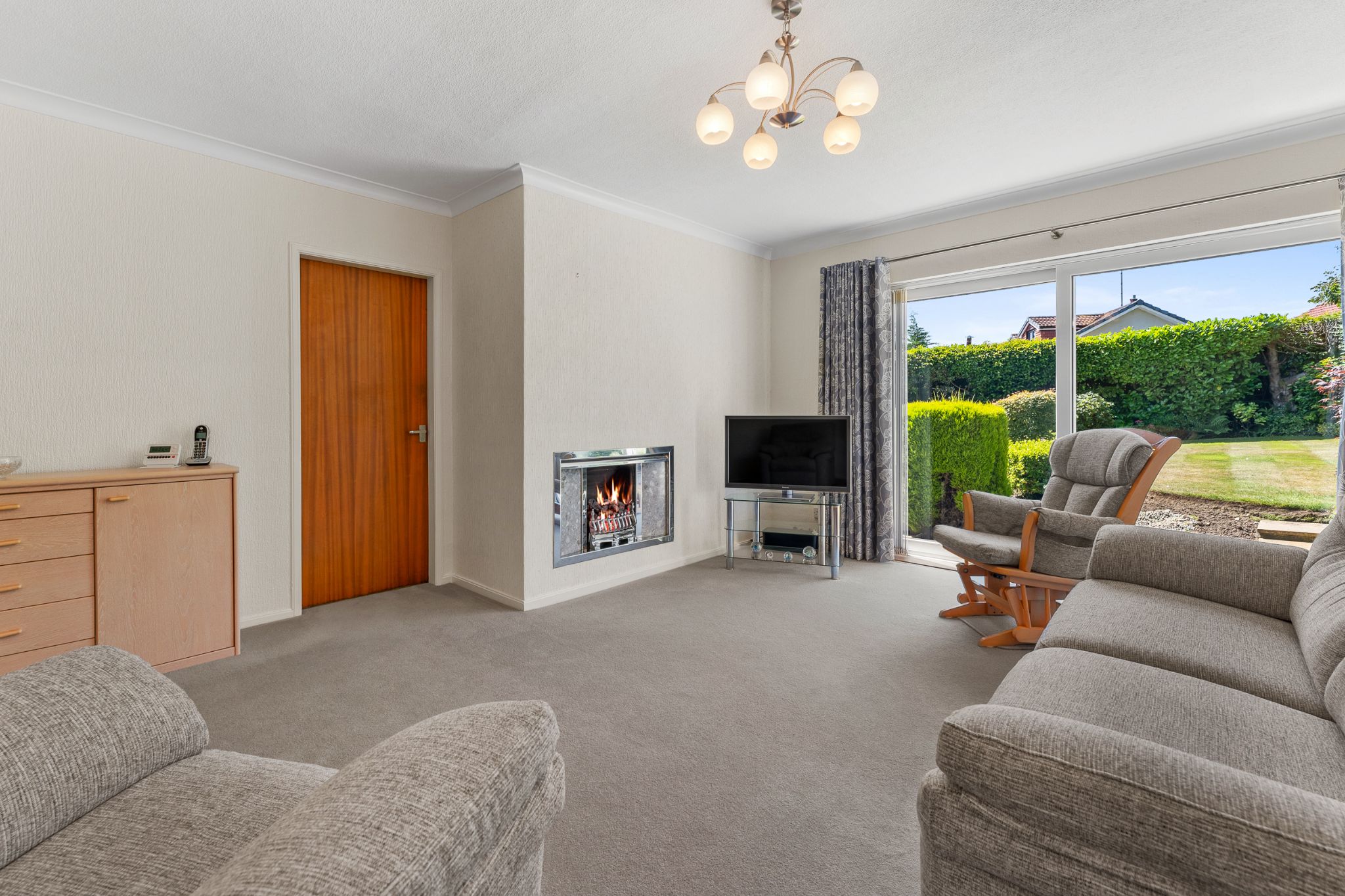 3 bedroom detached bungalow For Sale in Bolton - Photograph 9.
