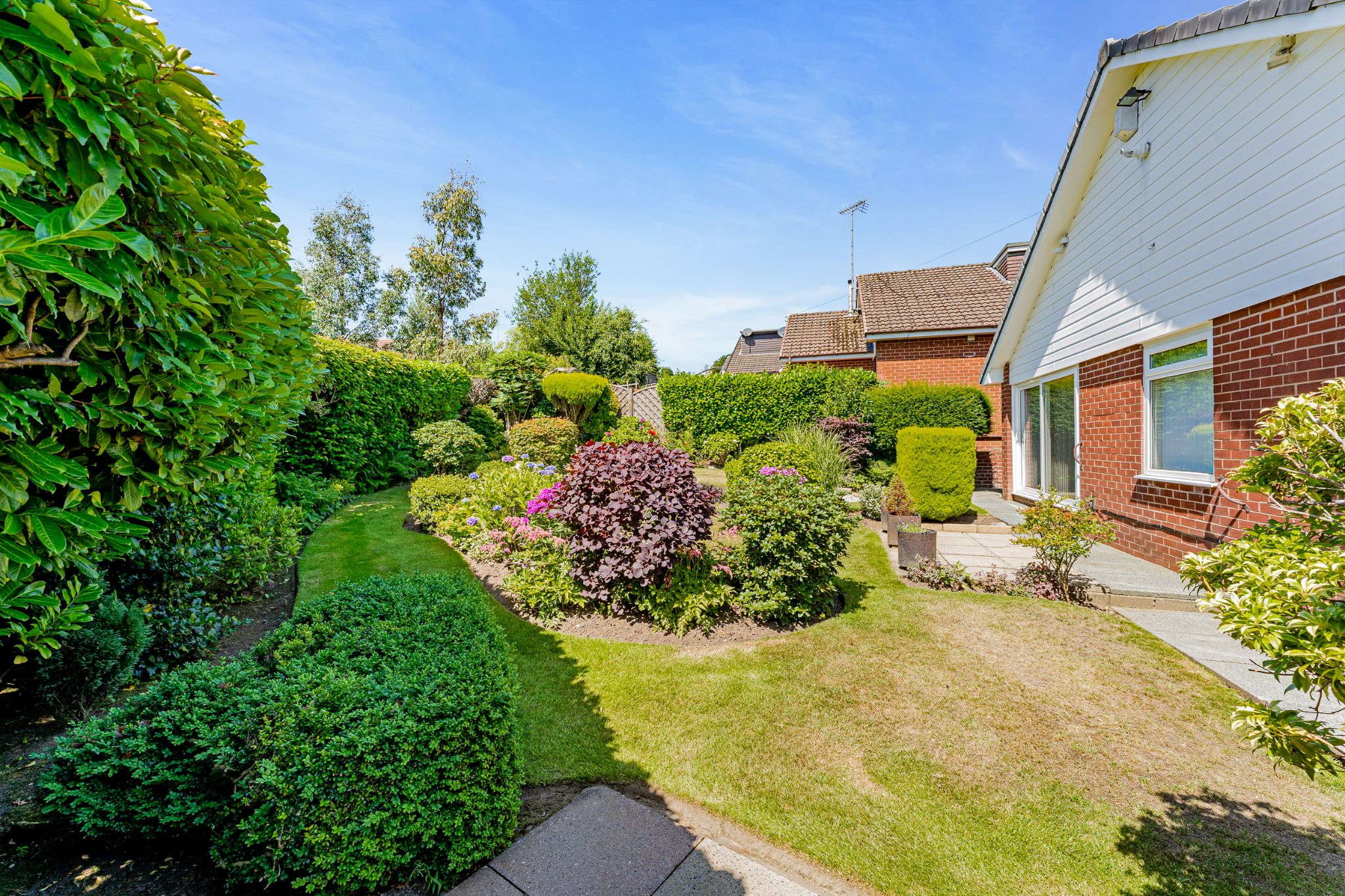 3 bedroom detached bungalow For Sale in Bolton - Photograph 27.