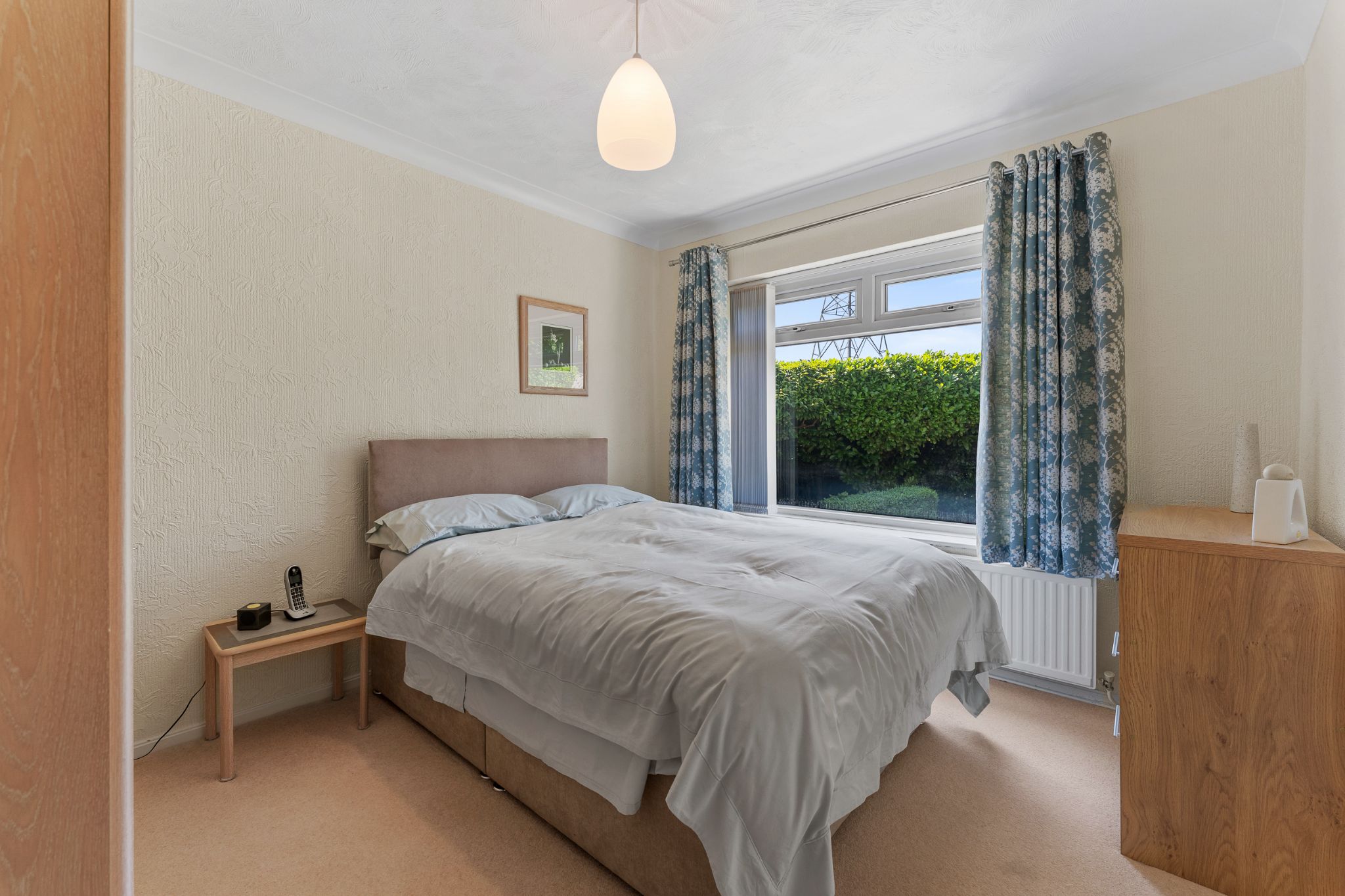 3 bedroom detached bungalow For Sale in Bolton - Photograph 19.