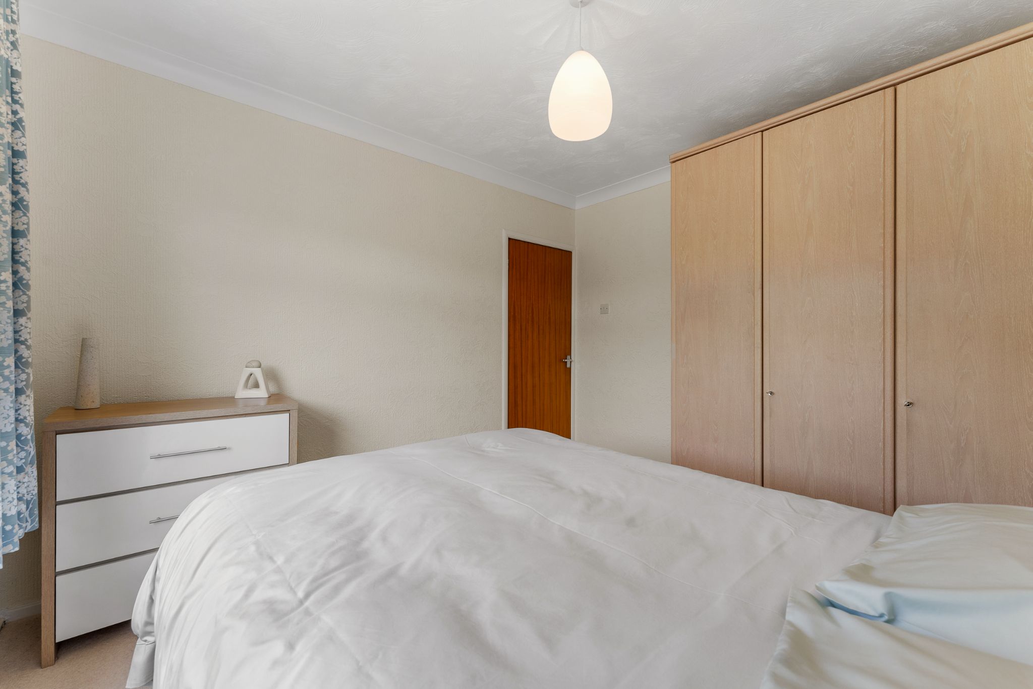 3 bedroom detached bungalow For Sale in Bolton - Photograph 18.