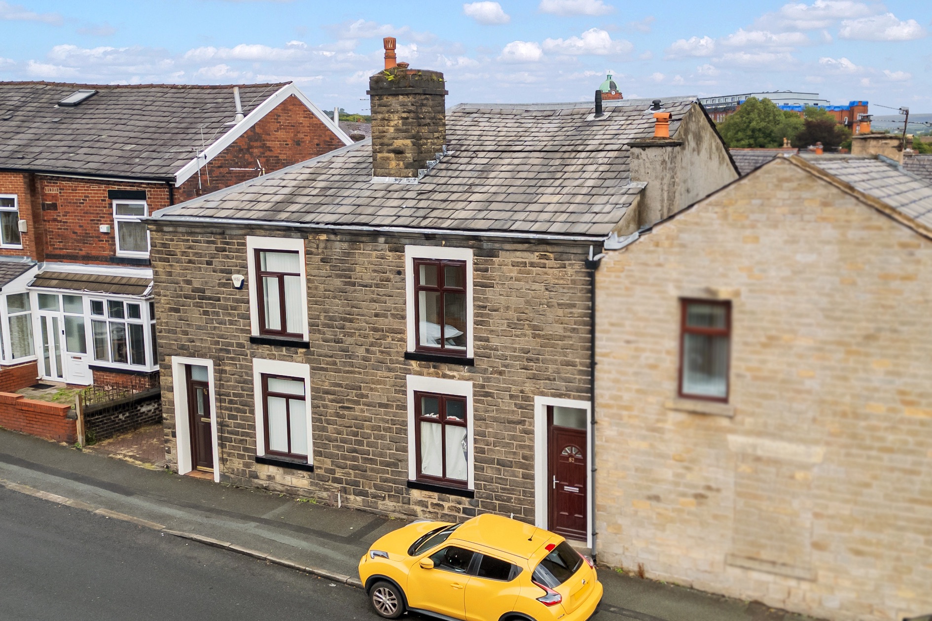 3 bedroom cottage house For Sale in Bolton - Photograph 31.