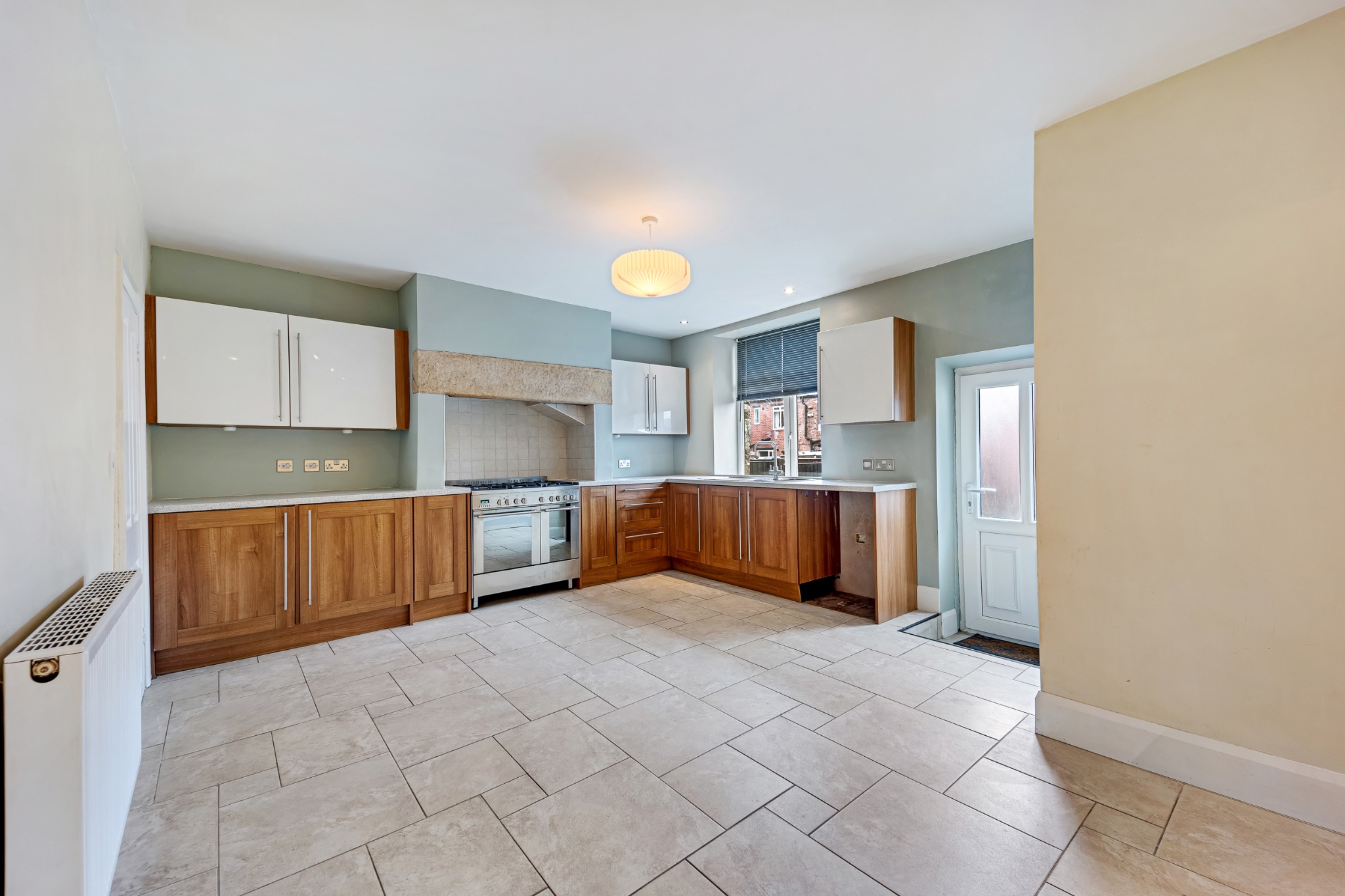 2 bedroom cottage house For Sale in Bolton - Photograph 13.