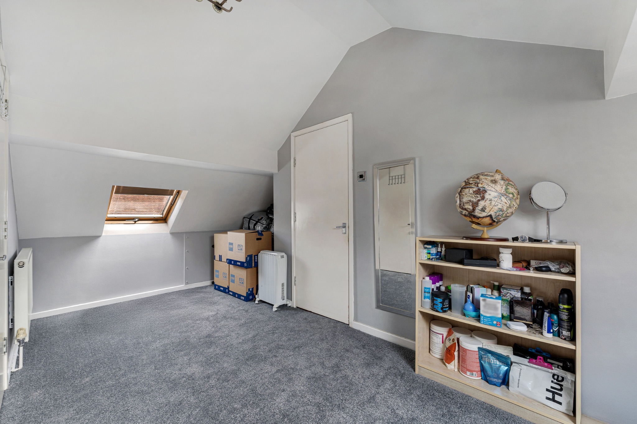 4 bedroom mid terraced house For Sale in Bolton - Photograph 20.