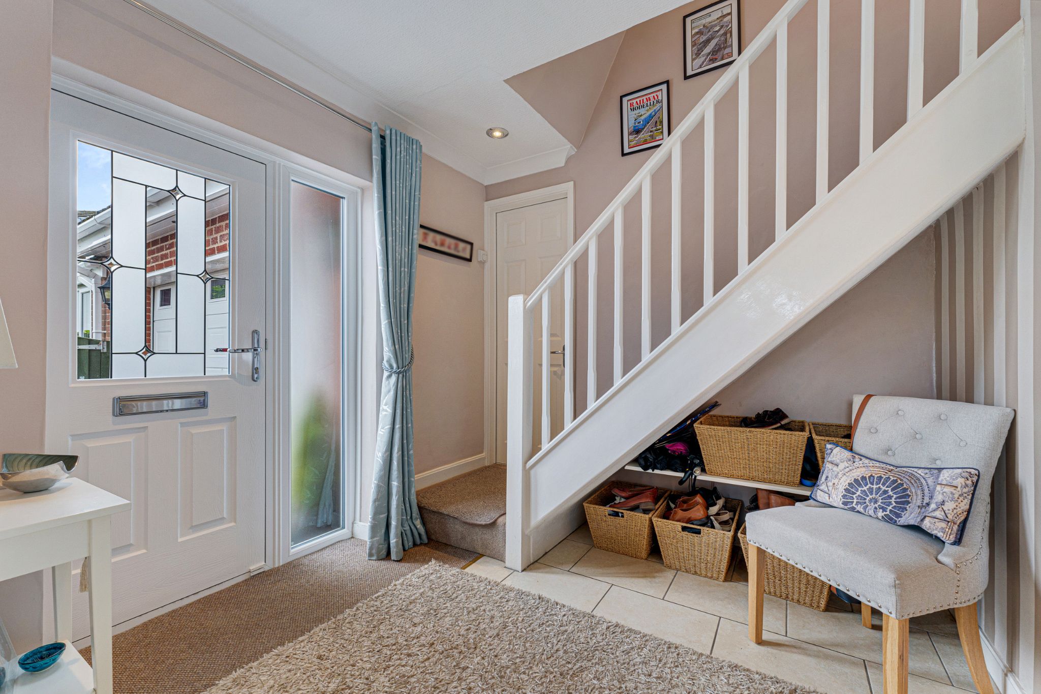 5 bedroom detached house For Sale in Bolton - Photograph 4.