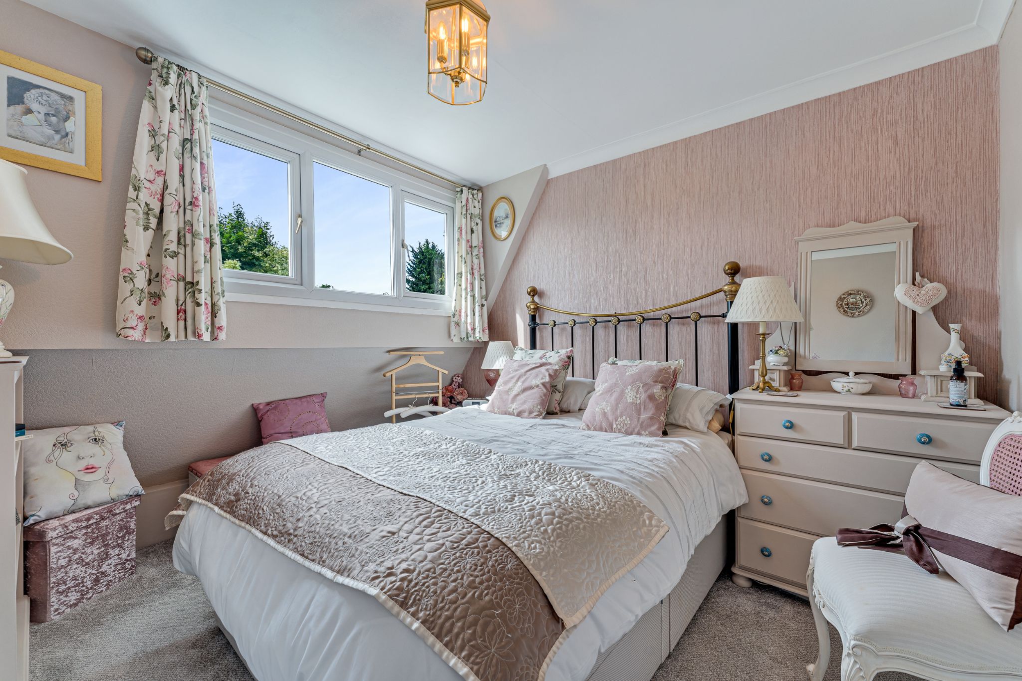 5 bedroom detached house For Sale in Bolton - Photograph 32.