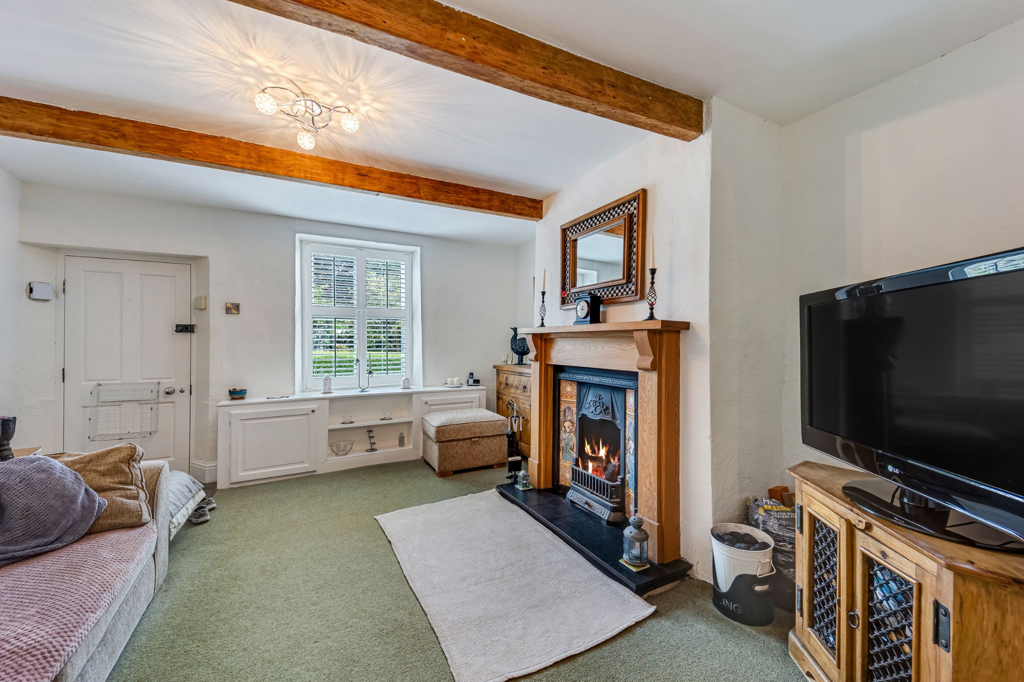 2 bedroom cottage house For Sale in Bolton - Photograph 12.