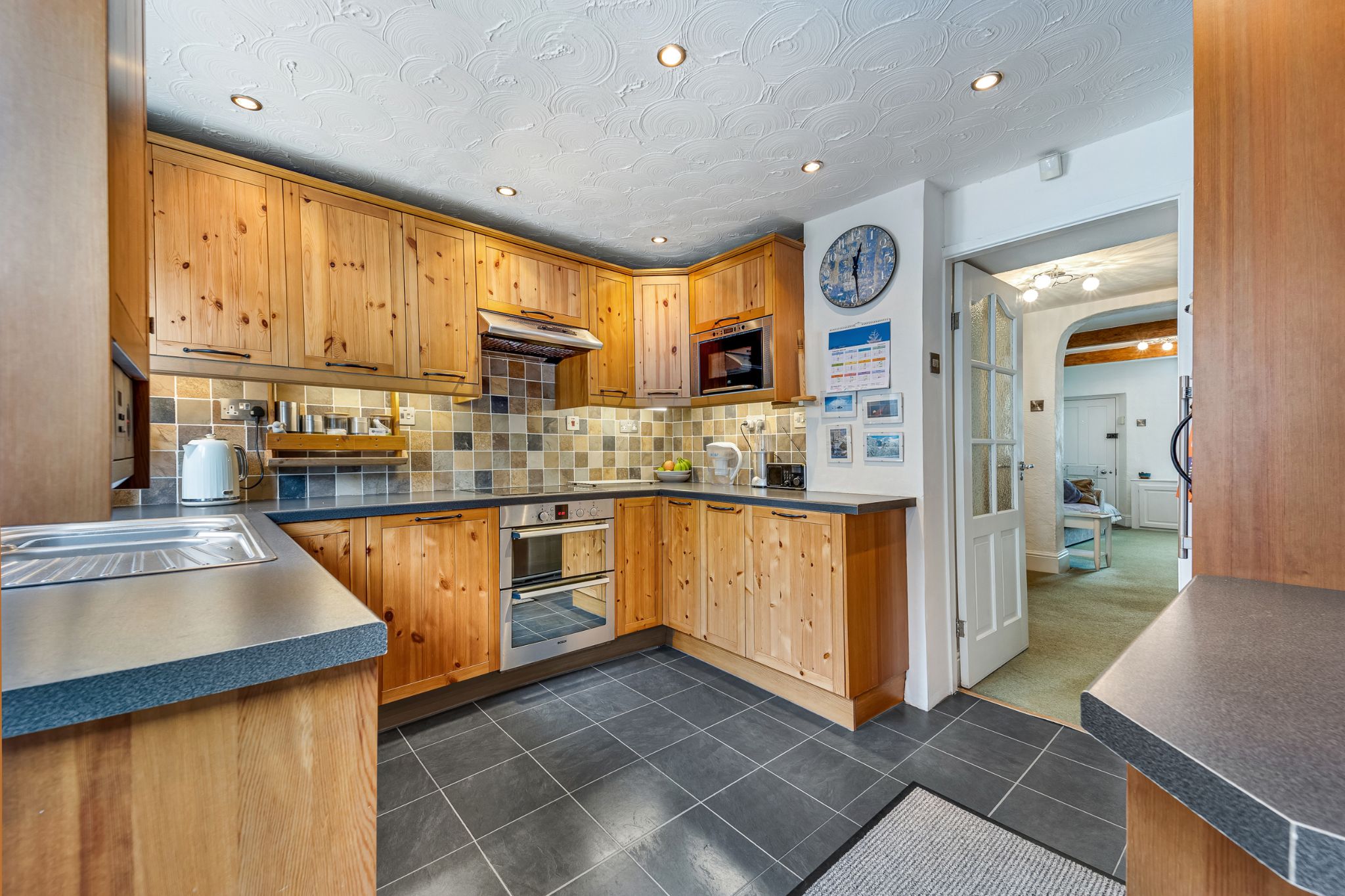 2 bedroom cottage house For Sale in Bolton - Photograph 10.