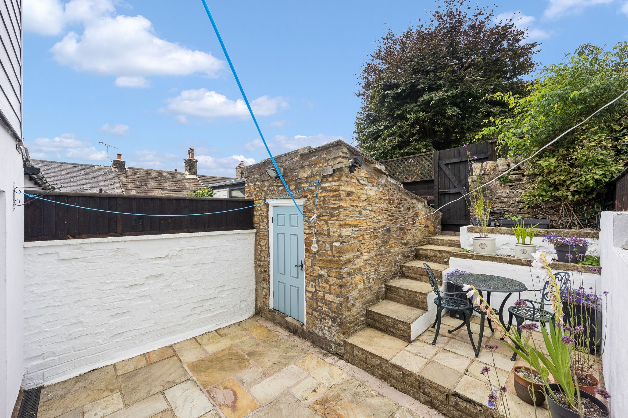 2 bedroom cottage house For Sale in Bolton - Photograph 29.
