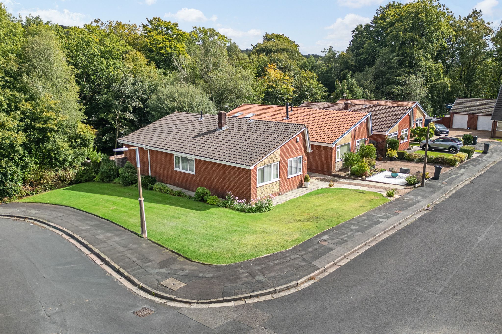 3 bedroom detached bungalow For Sale in Bolton - Photograph 2.