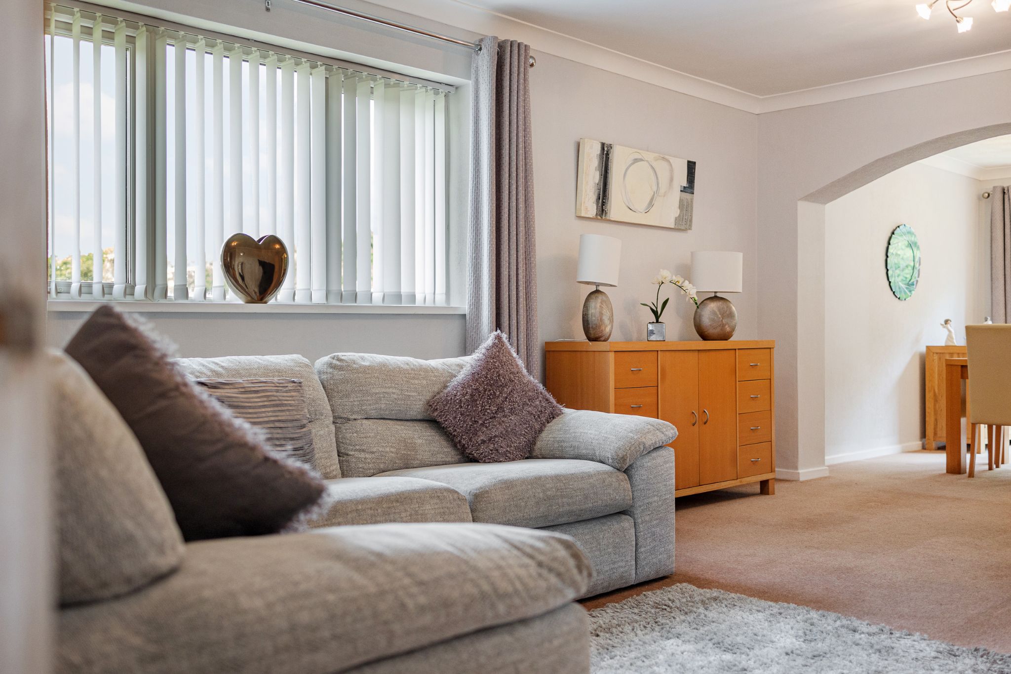 3 bedroom detached bungalow For Sale in Bolton - Photograph 6.