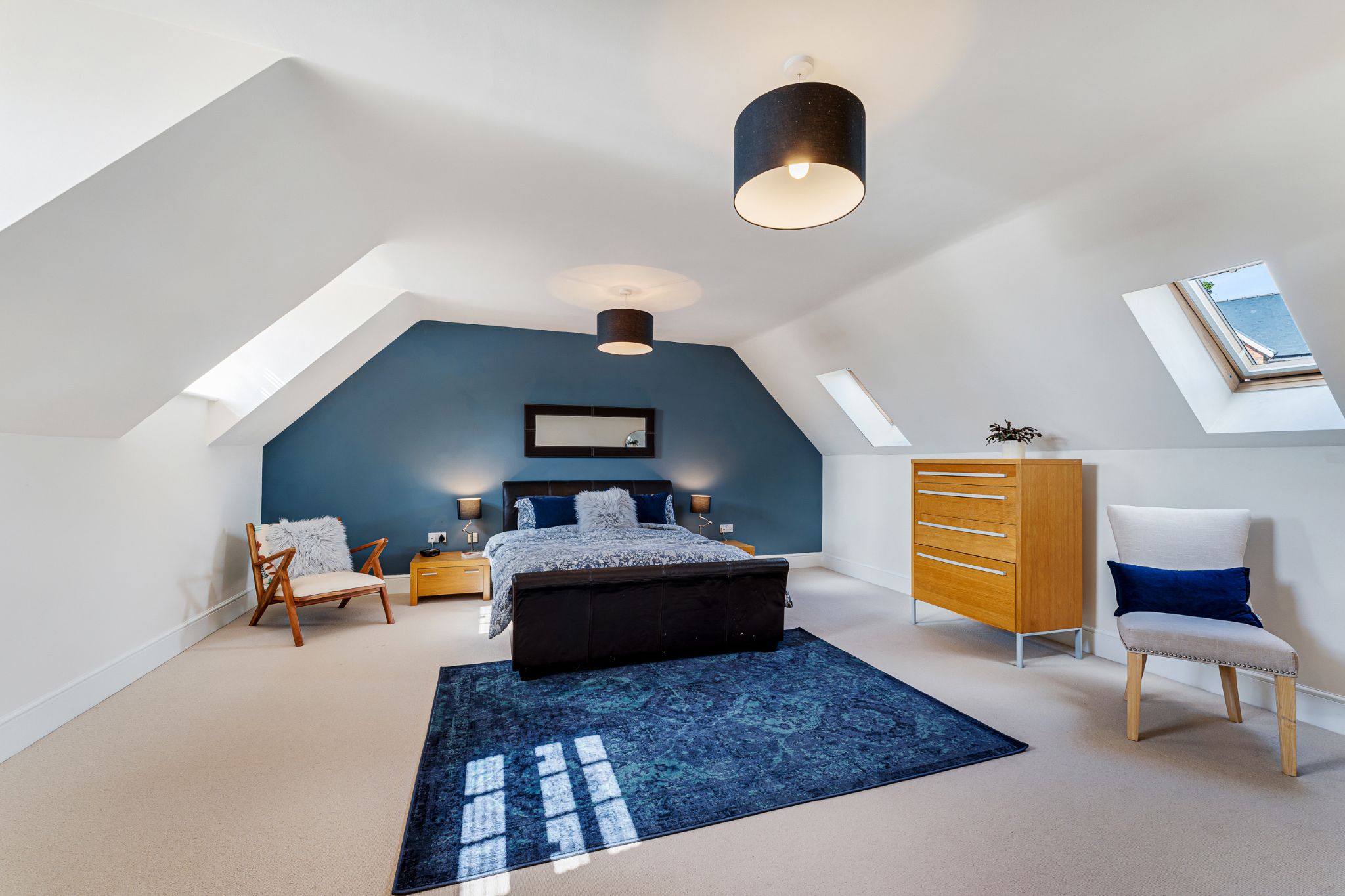 5 bedroom detached house For Sale in Bolton - Photograph 27.