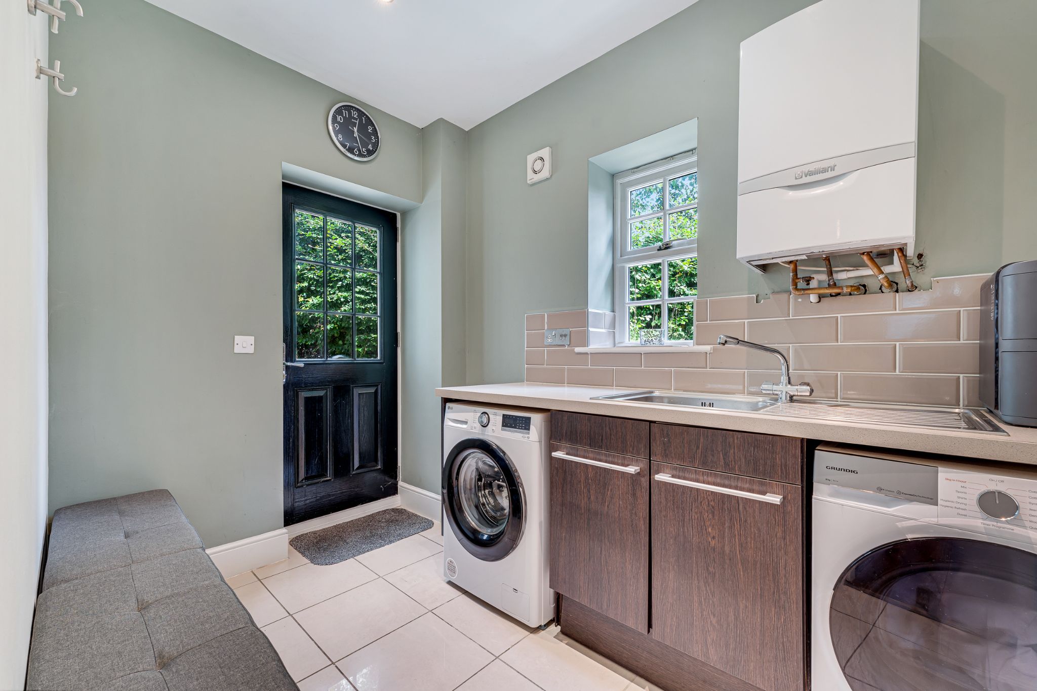 5 bedroom detached house For Sale in Bolton - Photograph 19.