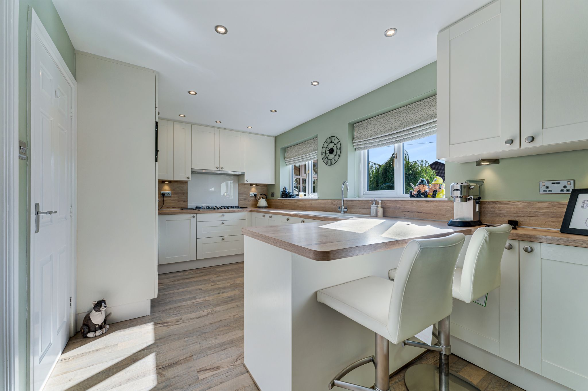 4 bedroom detached house For Sale in Bolton - Photograph 17.