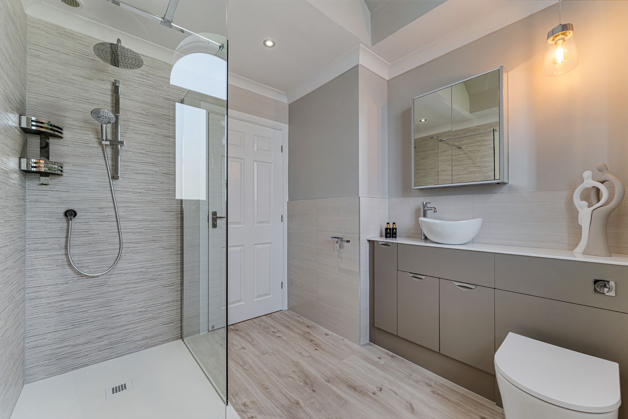 4 bedroom detached house For Sale in Bolton - Photograph 32.