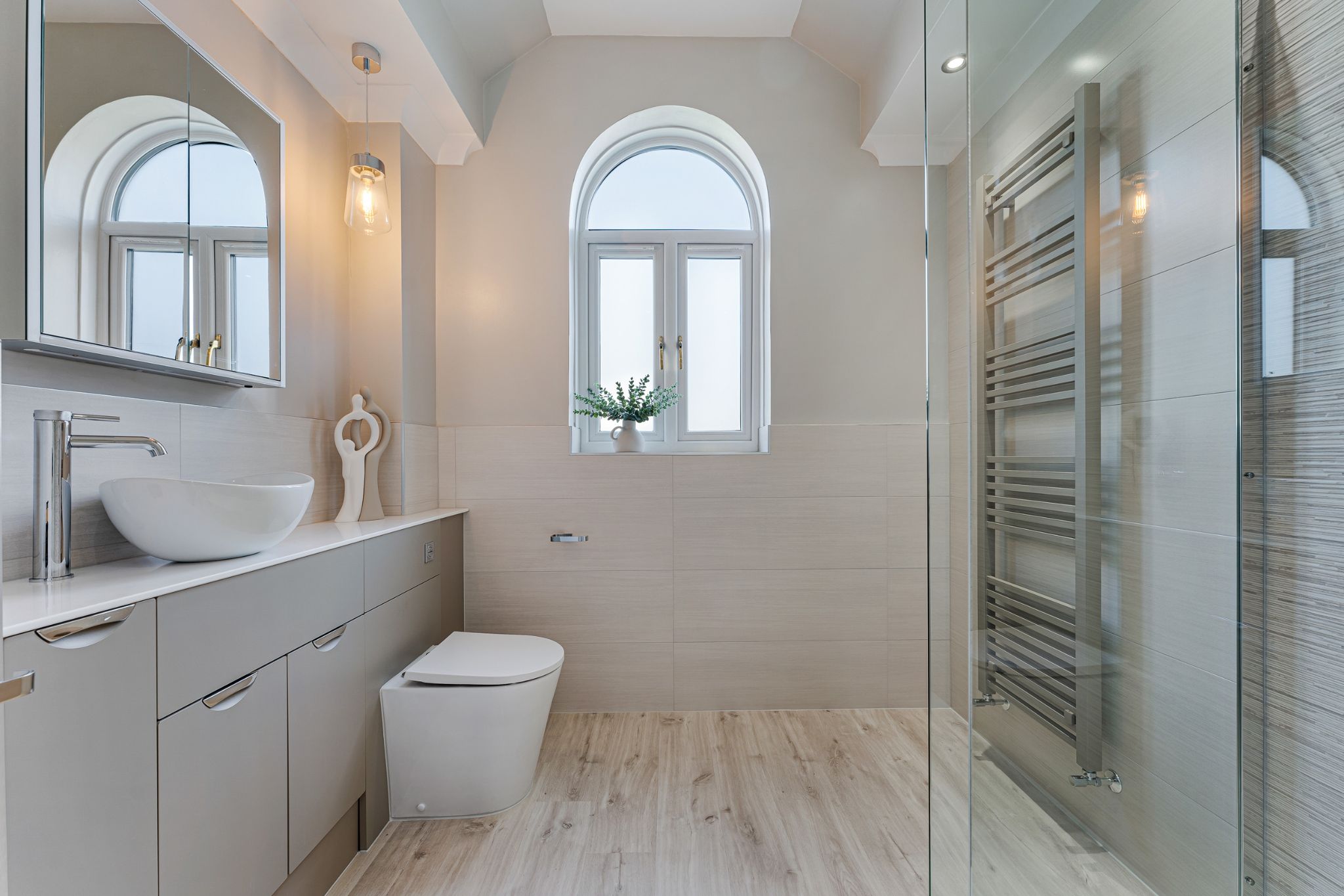 4 bedroom detached house For Sale in Bolton - Photograph 31.