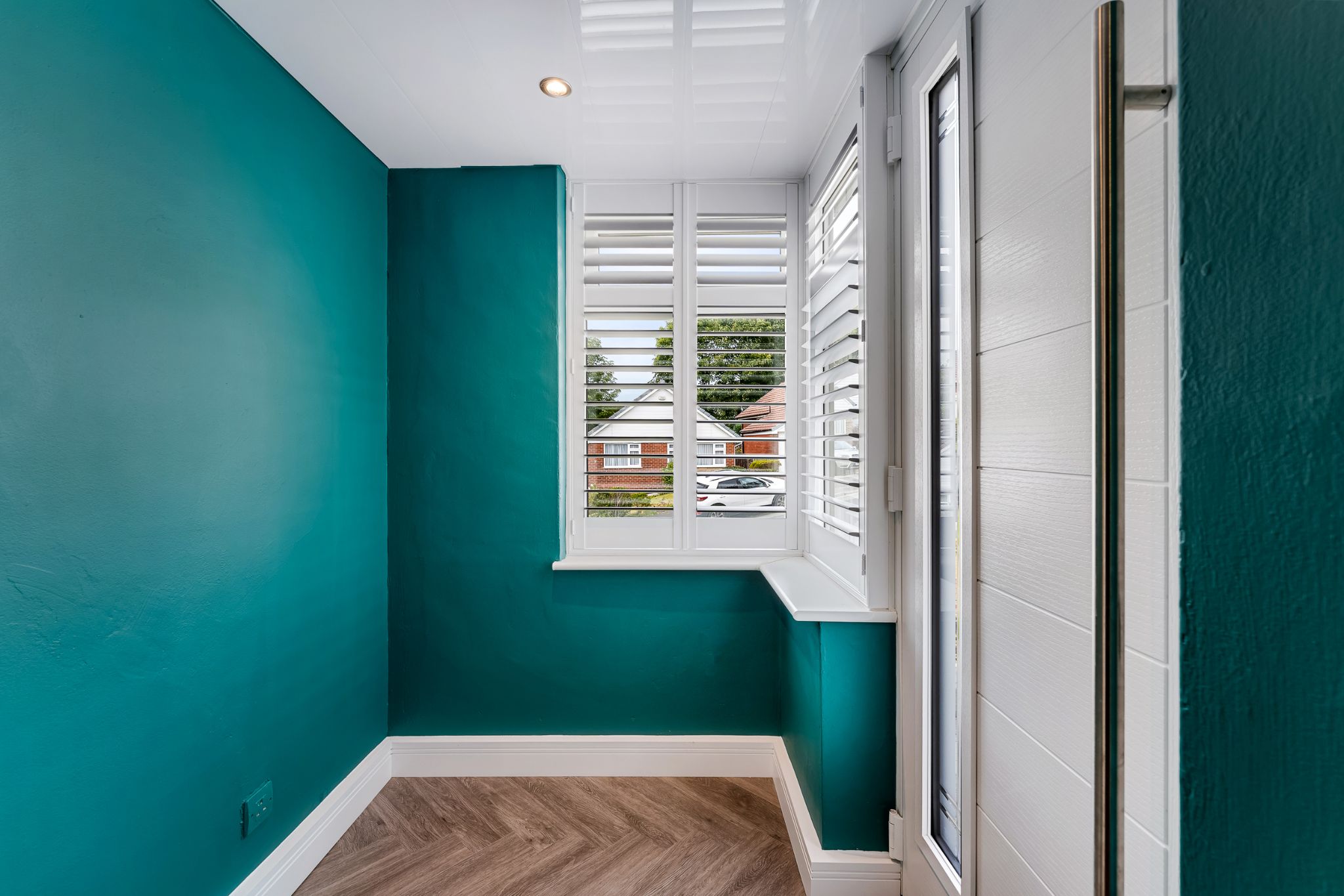 2 bedroom detached bungalow For Sale in Bolton - Photograph 6.