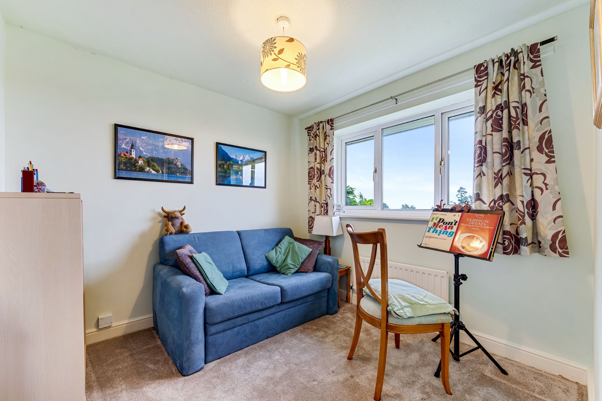 4 bedroom detached house For Sale in Bolton - Photograph 31.