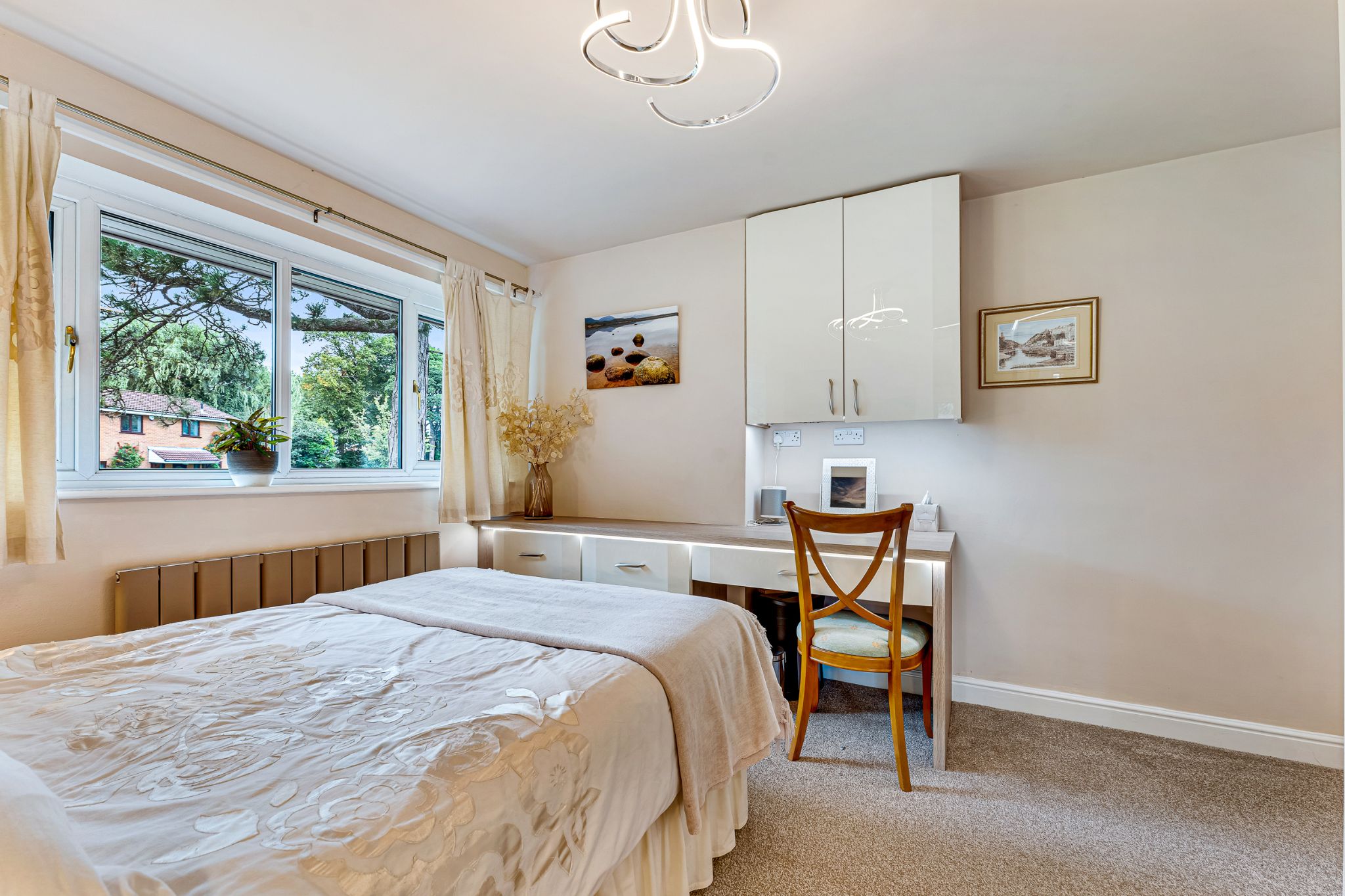 4 bedroom detached house For Sale in Bolton - Photograph 28.