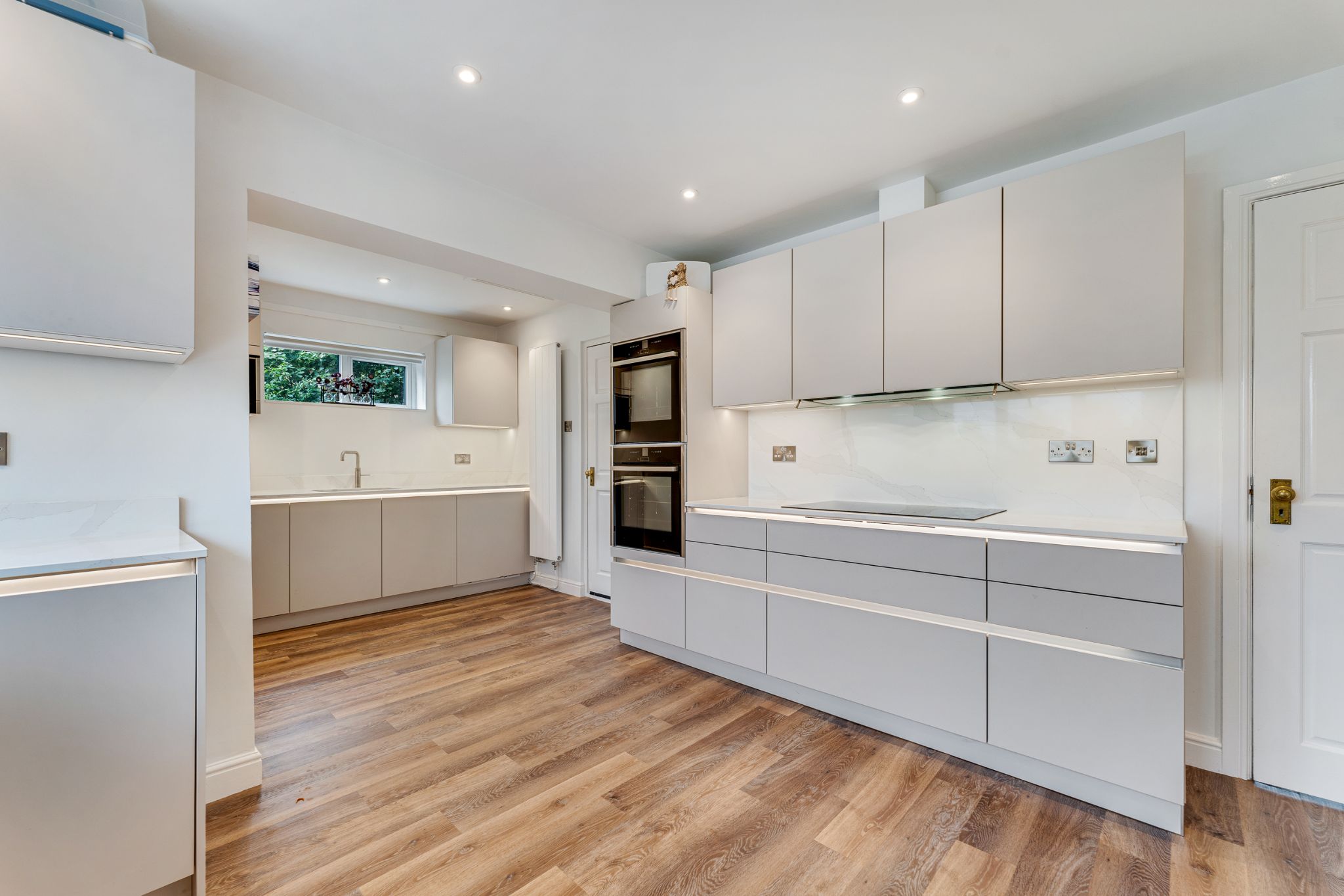 4 bedroom detached house For Sale in Bolton - Photograph 11.