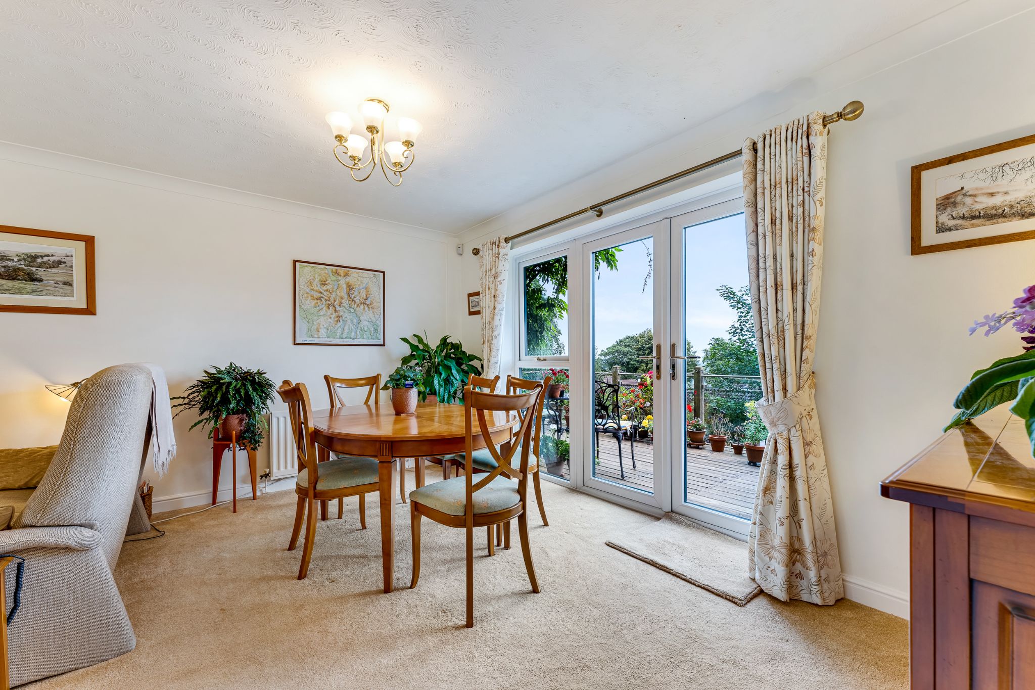 4 bedroom detached house For Sale in Bolton - Photograph 8.
