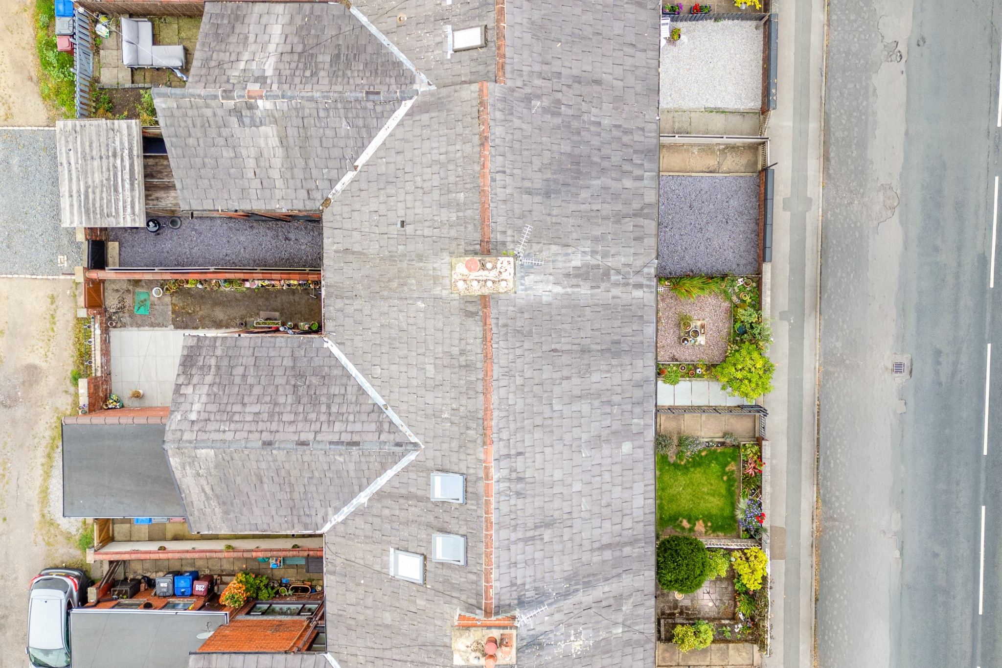 3 bedroom mid terraced house For Sale in Darwen - Photograph 31.