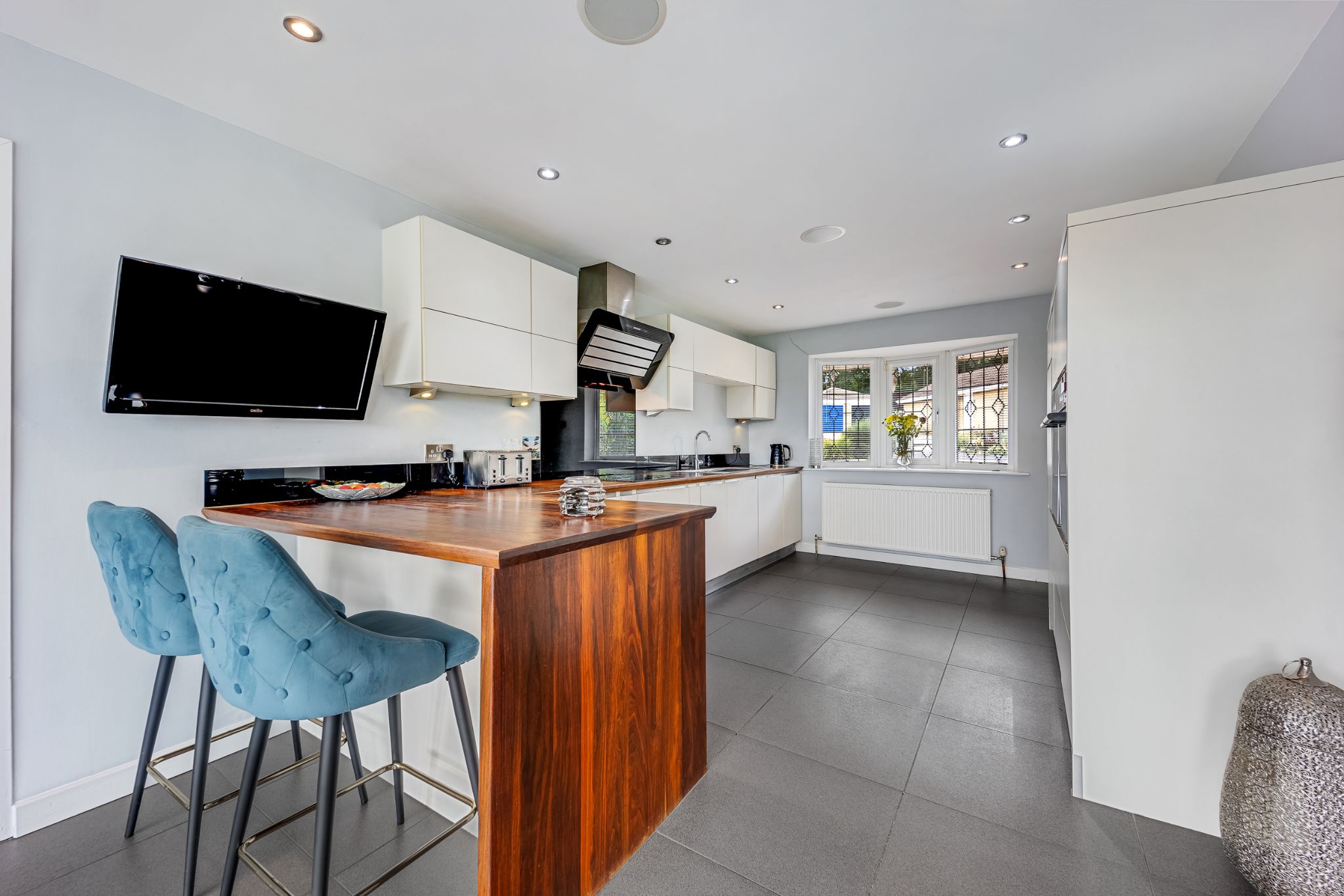 4 bedroom detached house For Sale in Bolton - Photograph 18.