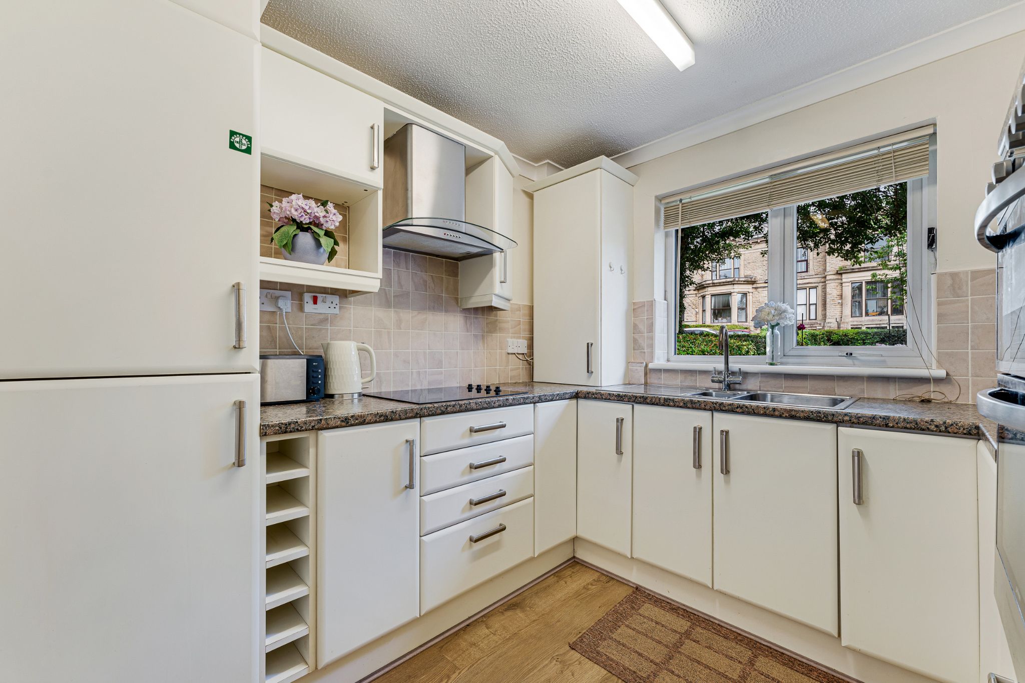 2 bedroom semi-detached bungalow For Sale in Bolton - Photograph 9.