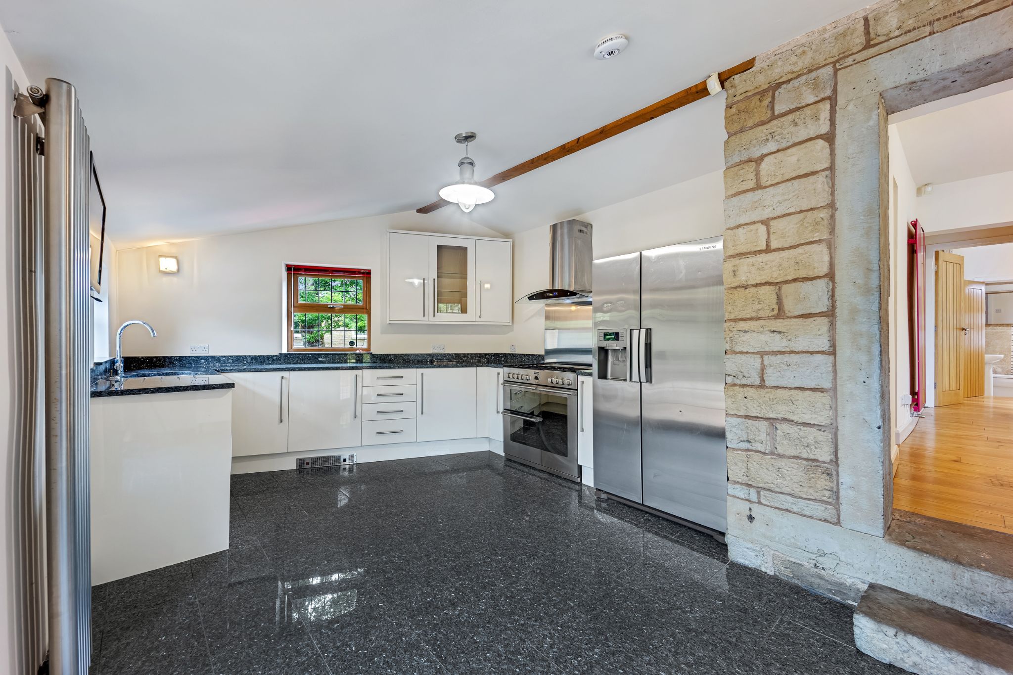 3 bedroom cottage house For Sale in Bolton - Photograph 12.