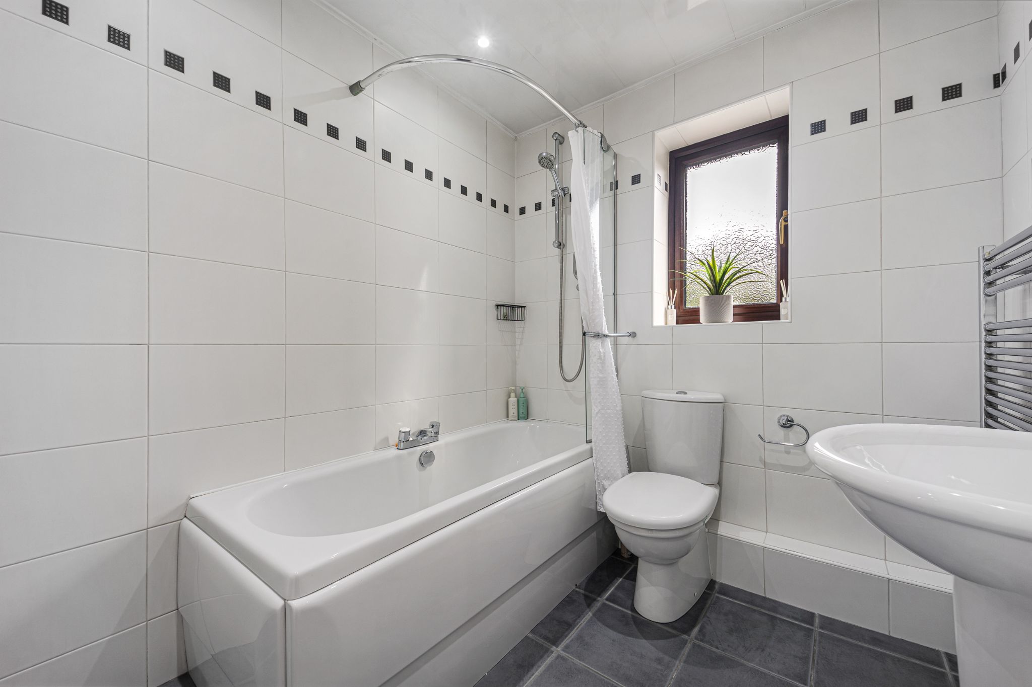 3 bedroom semi-detached house For Sale in Bolton - Photograph 33.