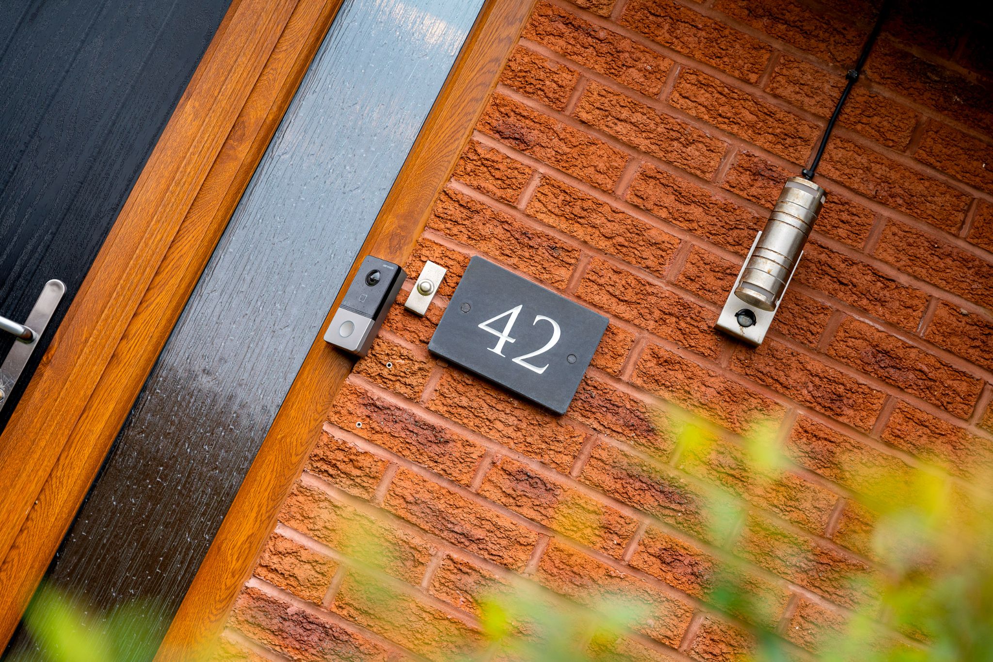 2 bedroom detached bungalow For Sale in Bolton - Photograph 4.