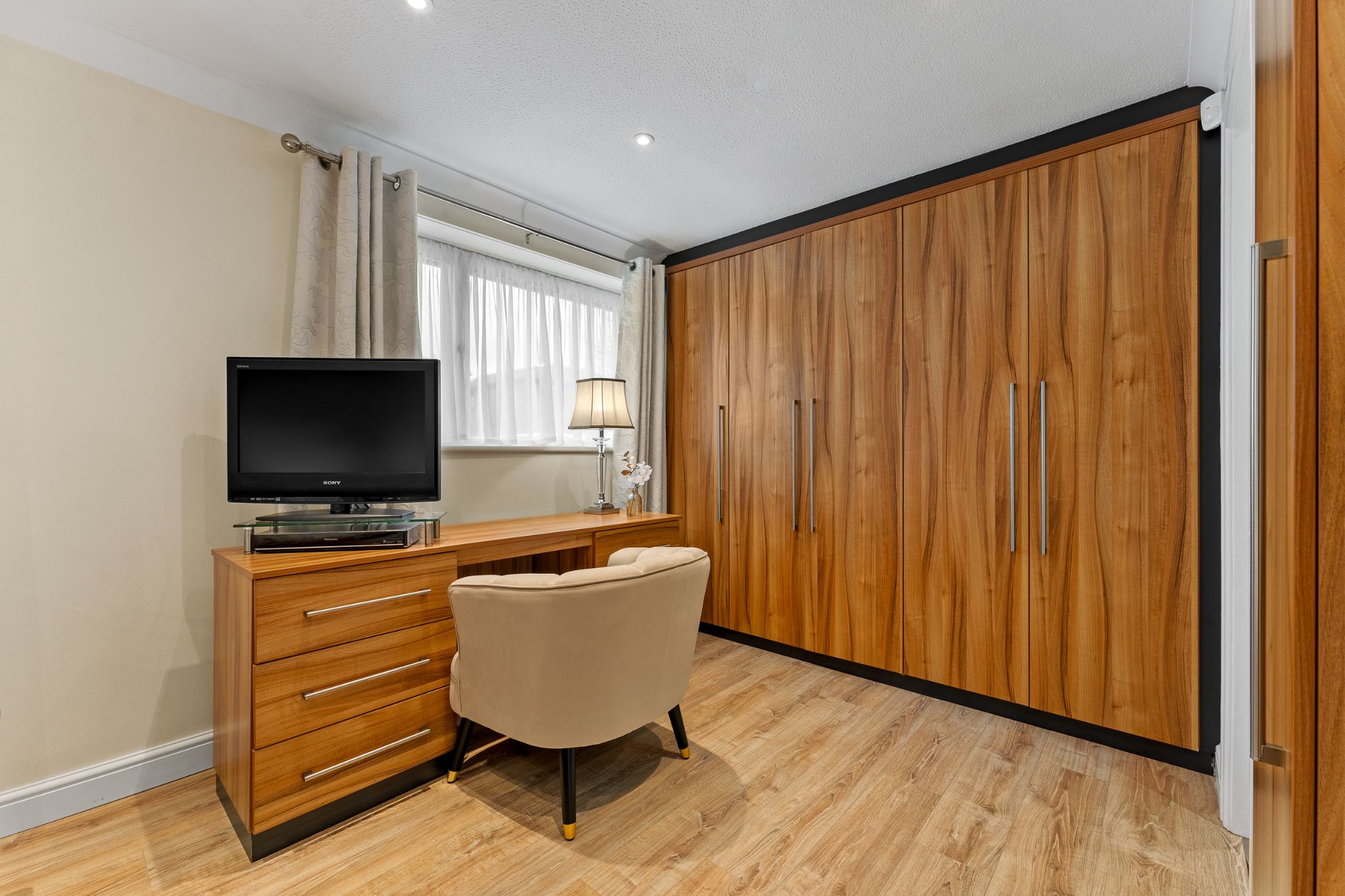 2 bedroom detached bungalow For Sale in Bolton - Photograph 30.