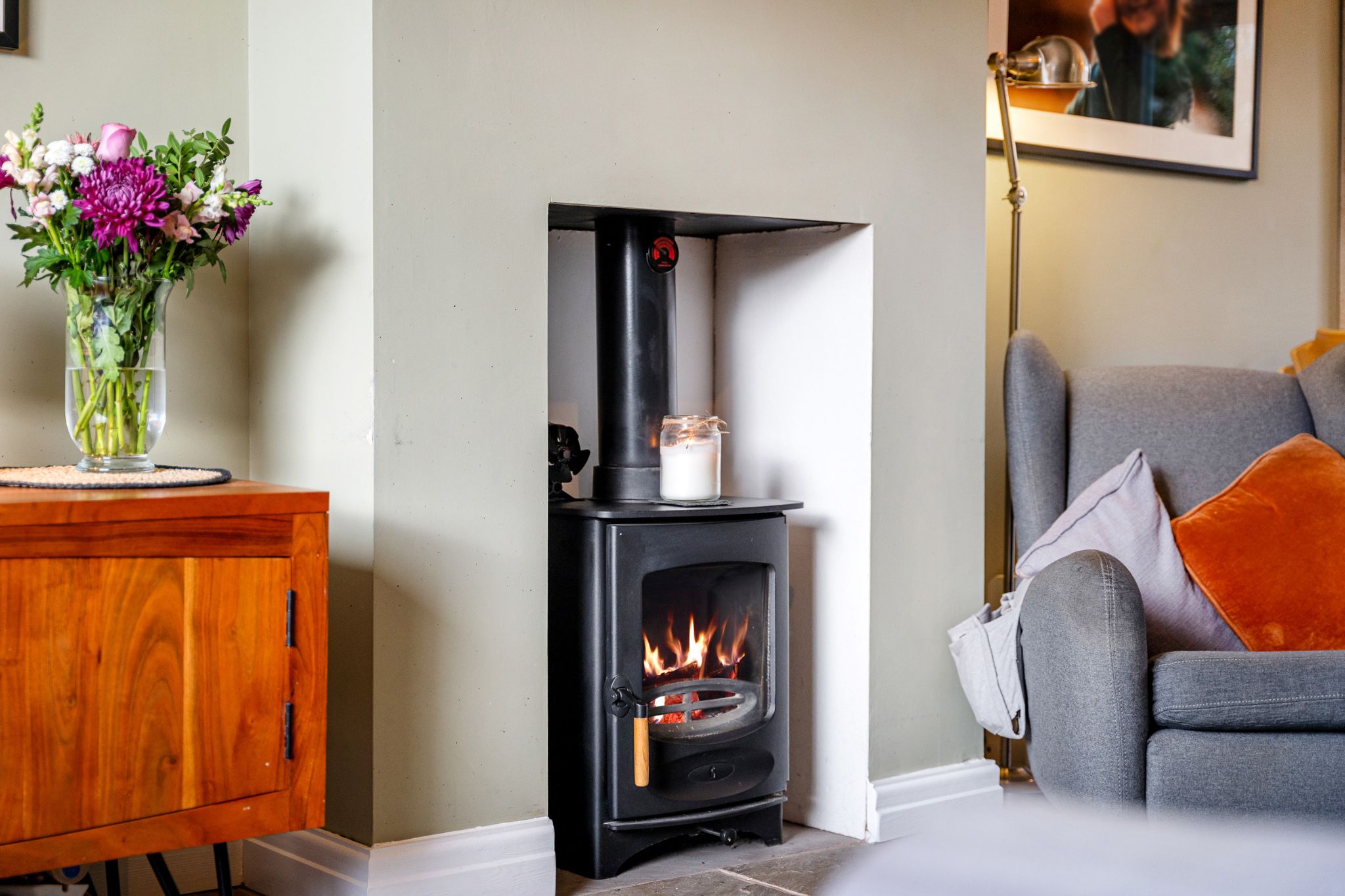 2 bedroom semi-detached house For Sale in Bolton - Photograph 13.