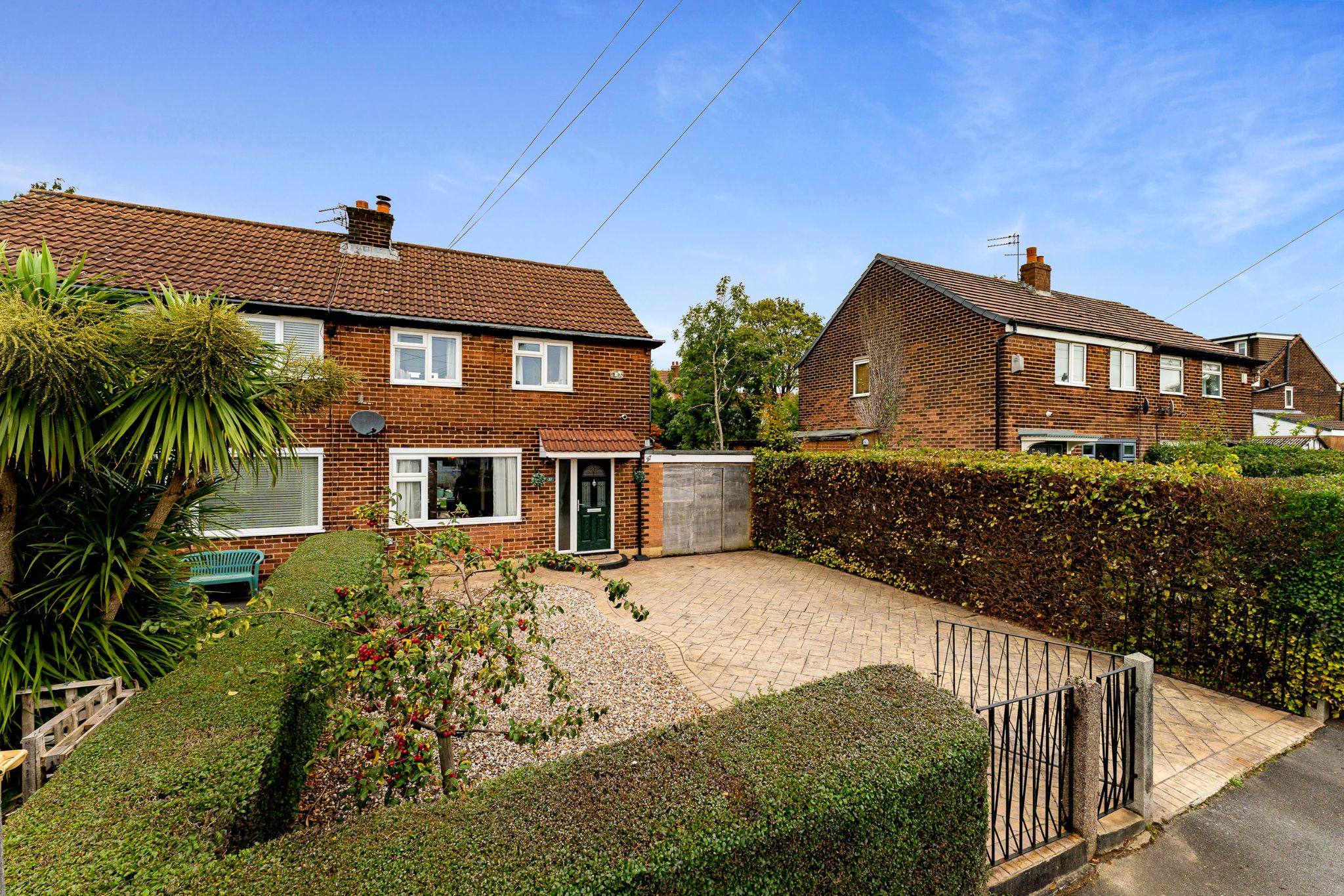 2 bedroom semi-detached house For Sale in Bolton - Photograph 35.